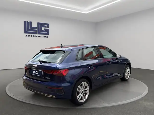 Audi A3 view 6