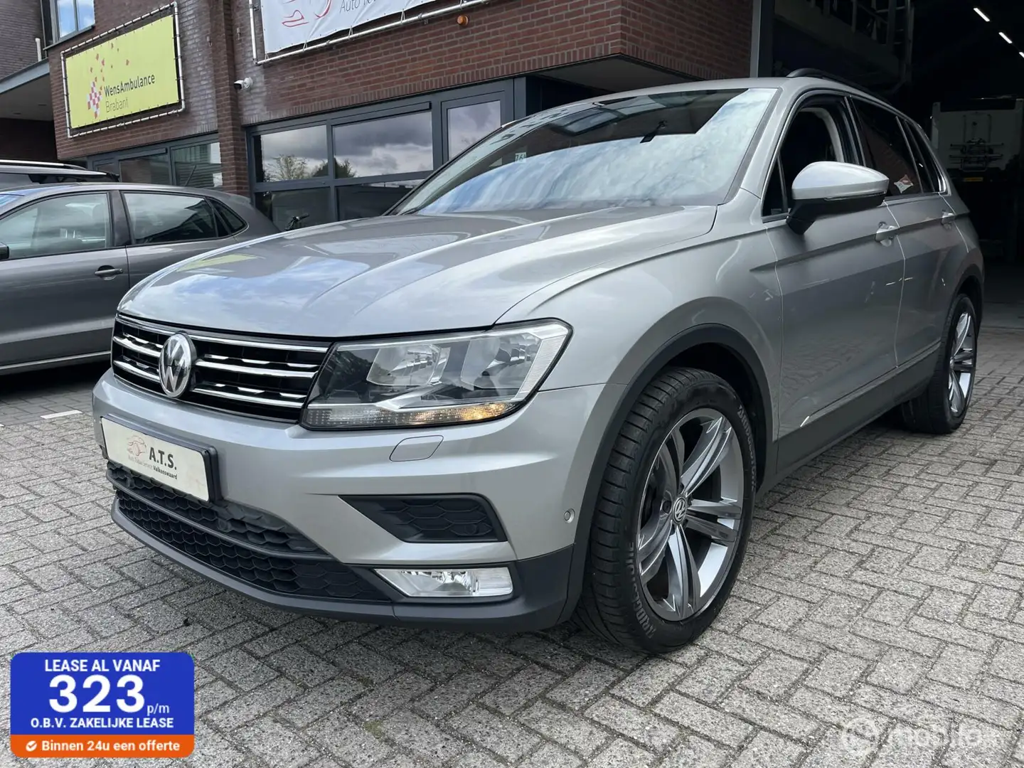 Volkswagen Tiguan 1.4 TSI ACT Highline ACC*NAVI*CANERA*PDC* Gris - 1