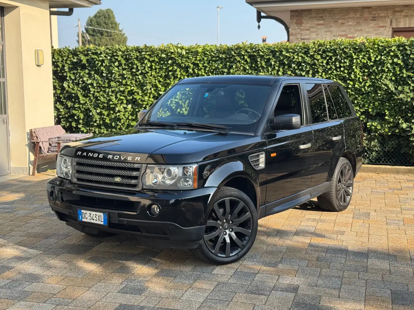 Land Rover Range Rover Sport 2.7 tdV6 HSE auto 4x4 con ridotte inseribili Nero - 2