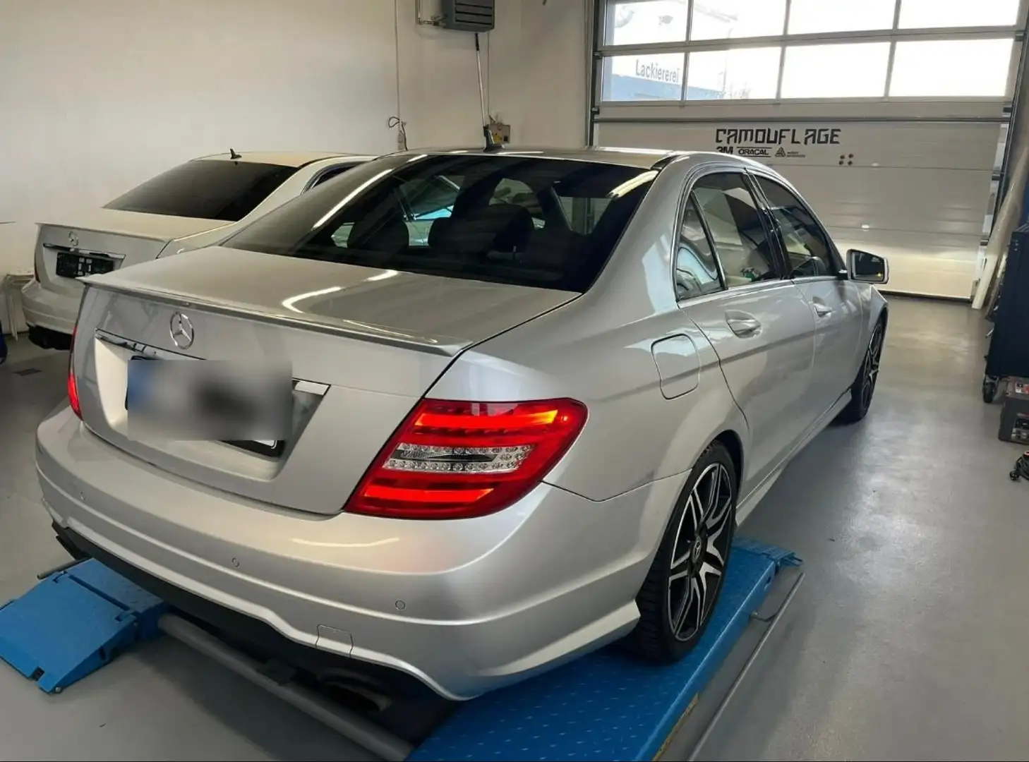 Mercedes-Benz C 350 350CDI BE Elegance 7G Plus Srebrny - 2