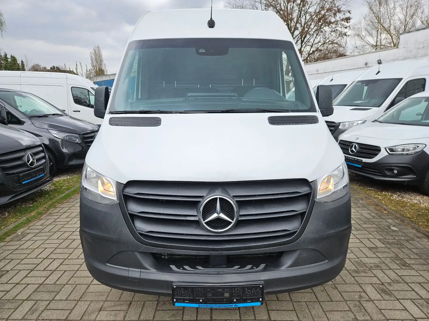 Mercedes-Benz Sprinter 317 CDI 2,8tAHK|AC|STDHZ|TÜV+ÖL+BREMneu Weiß - 2