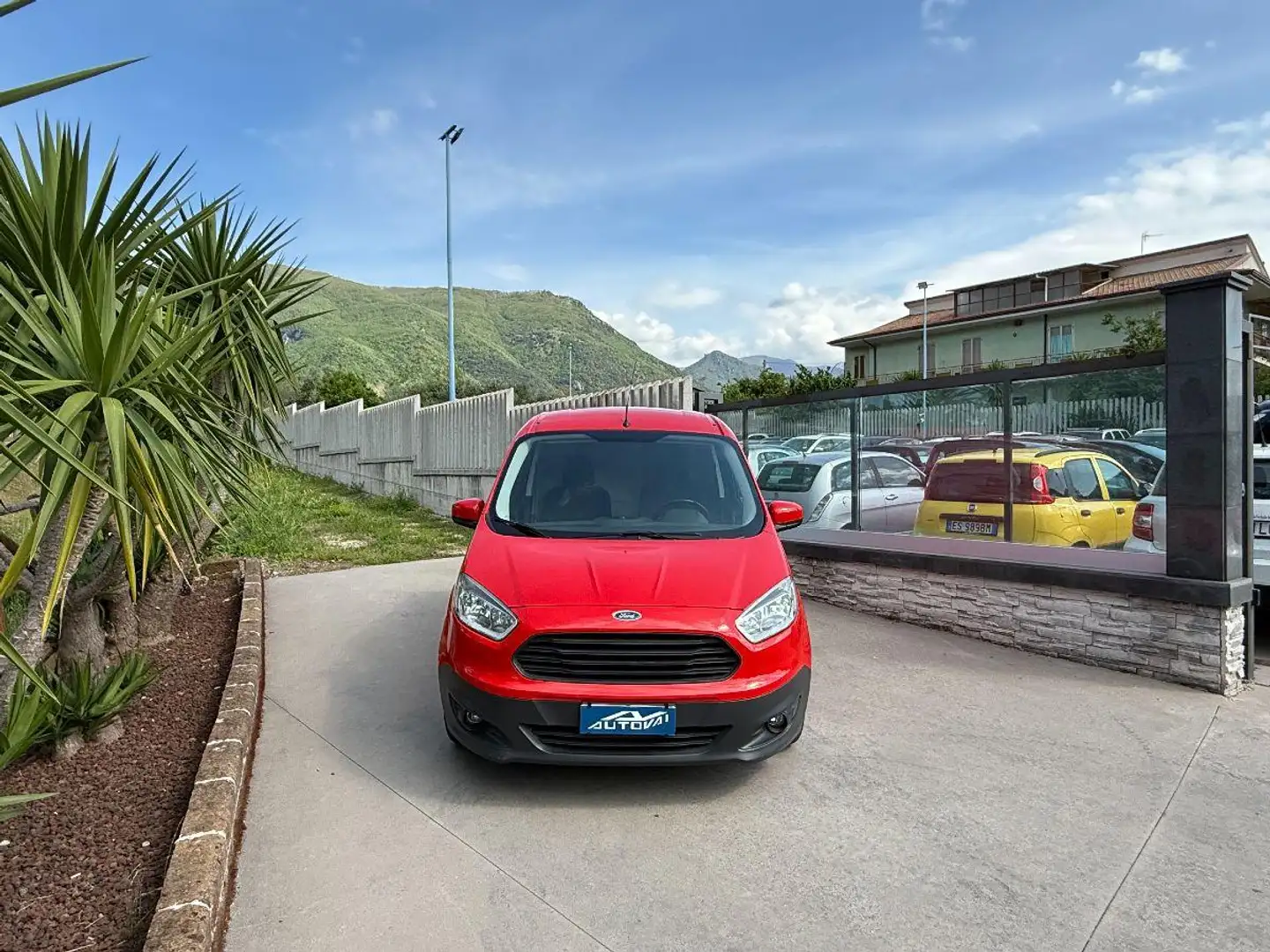 Ford Courier Weiß - 2