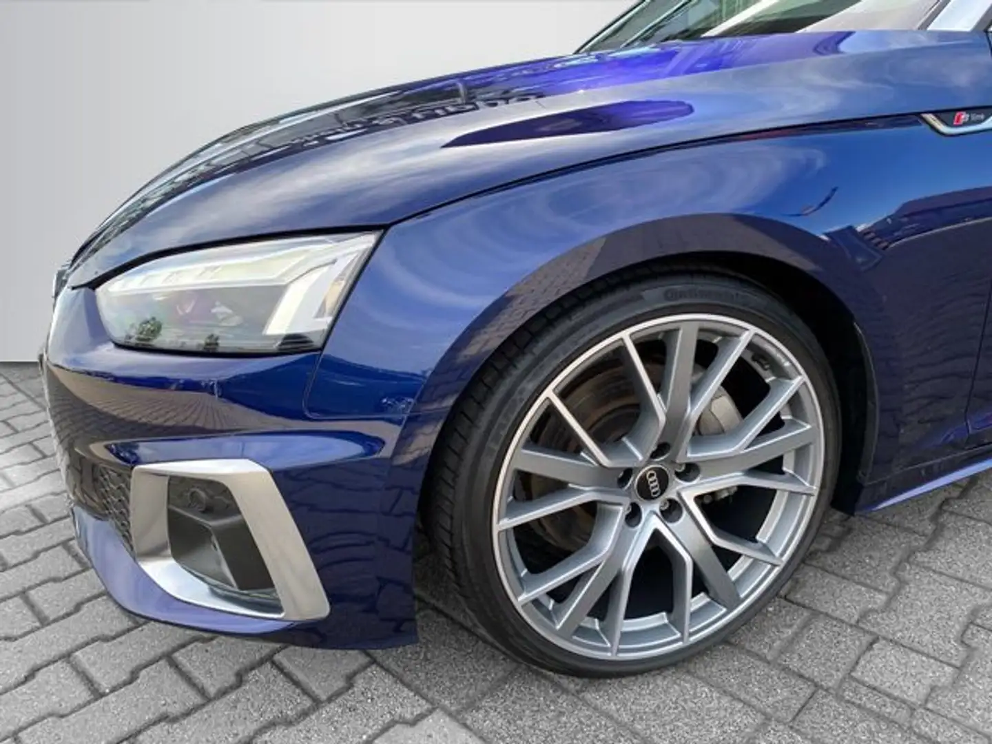 Audi A5 A5 Cabrio S line 45 TFSI quattro B&O Nackenhzg Blau - 2