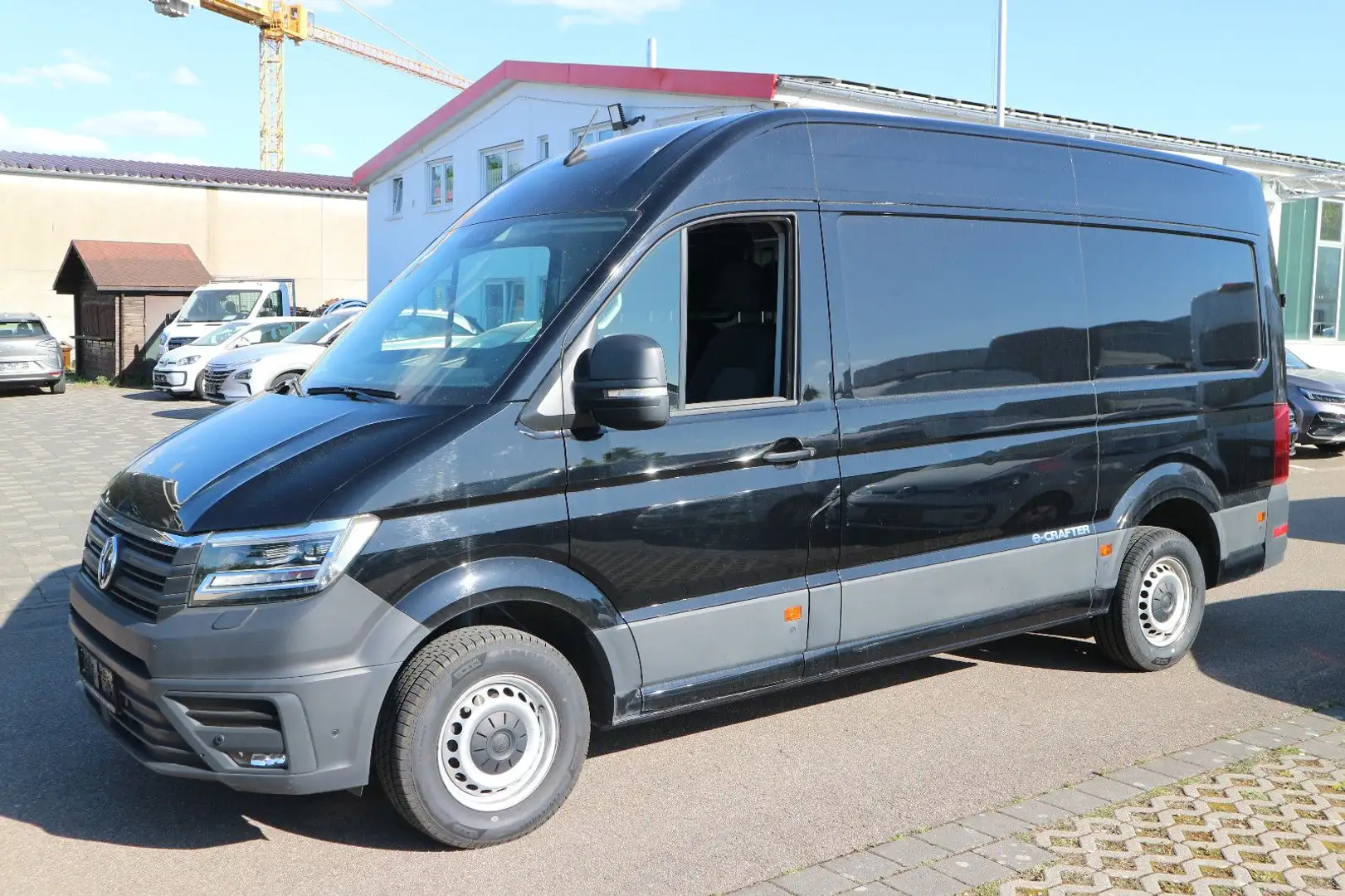 Volkswagen e-Crafter Kasten MR Hochdach Elektro Kamera Navi Negro - 1