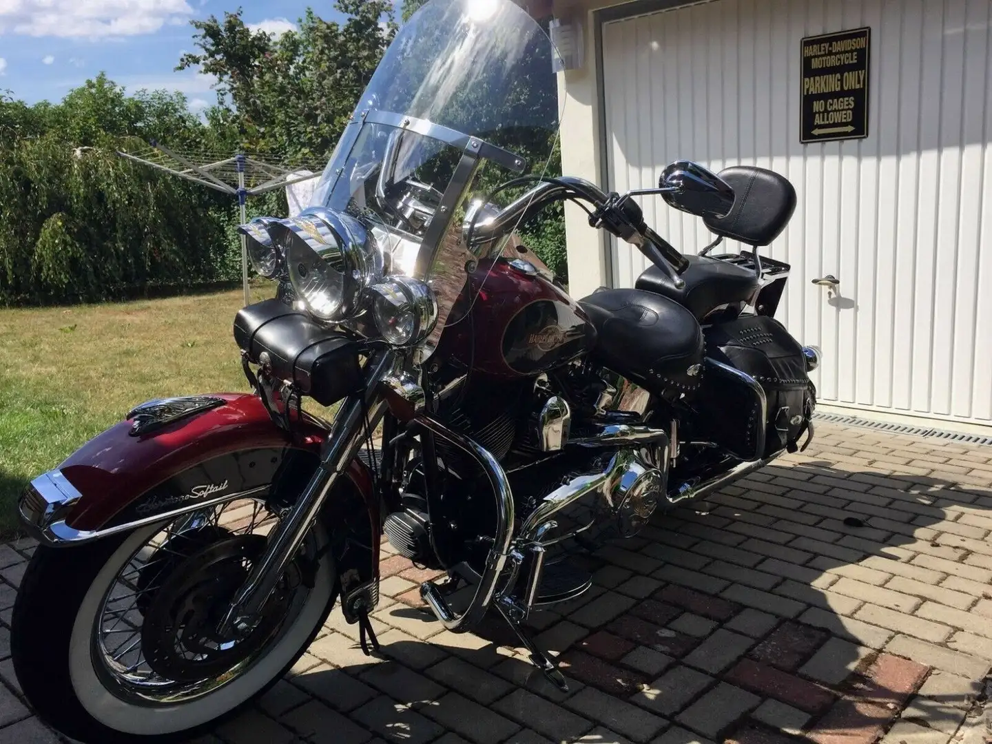 Harley-Davidson Heritage Softail Classic FLSTC 5HD Negro - 1