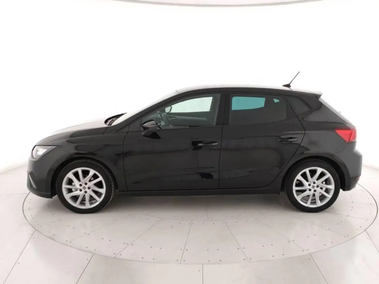 SEAT Ibiza 1.0 ecotsi FR 95cv Nero - 2