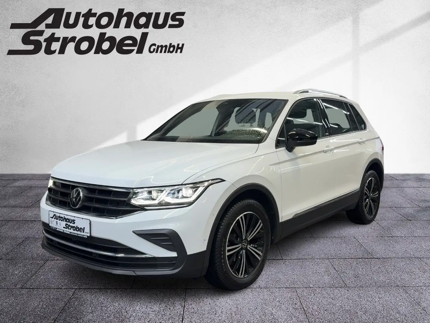 Volkswagen Tiguan 1.5 TSI DSG "ACTIVE" ACC AHK Navi Kamera Weiß - 2
