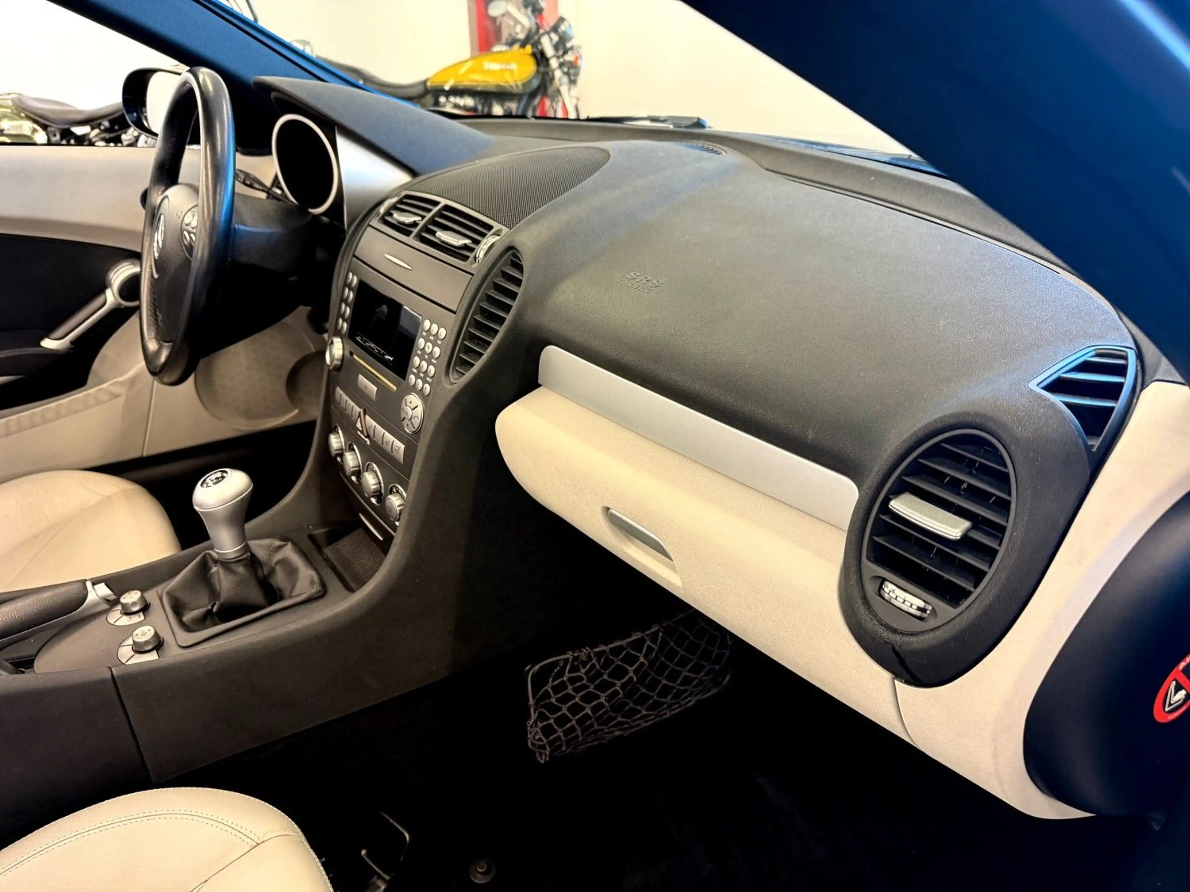 Mercedes-Benz SLK 200 Roadster Leder Klima Airscarf Top — photo 8