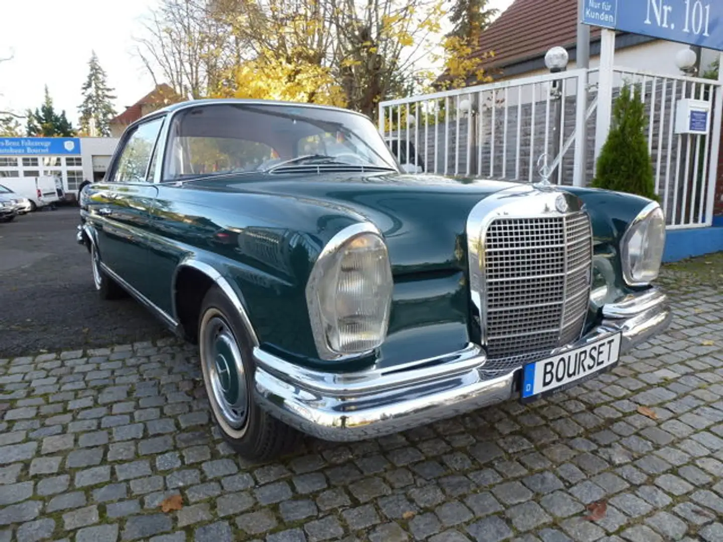 Mercedes-Benz 280 SE Coupe W111 Automatik-90.000 KM-Servo-SD Lederpo Verde - 2