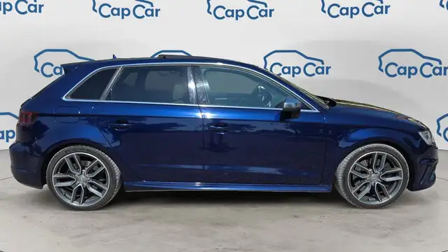 Audi S3 view 4