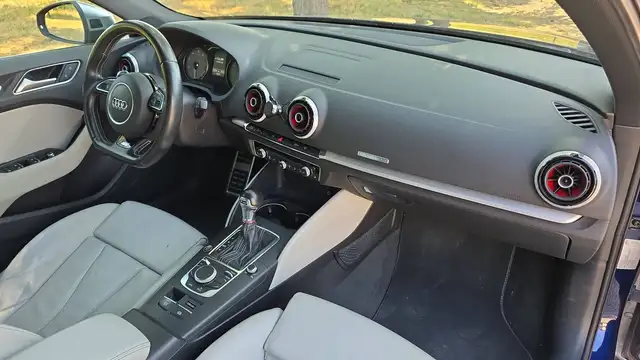 Audi S3 view 10