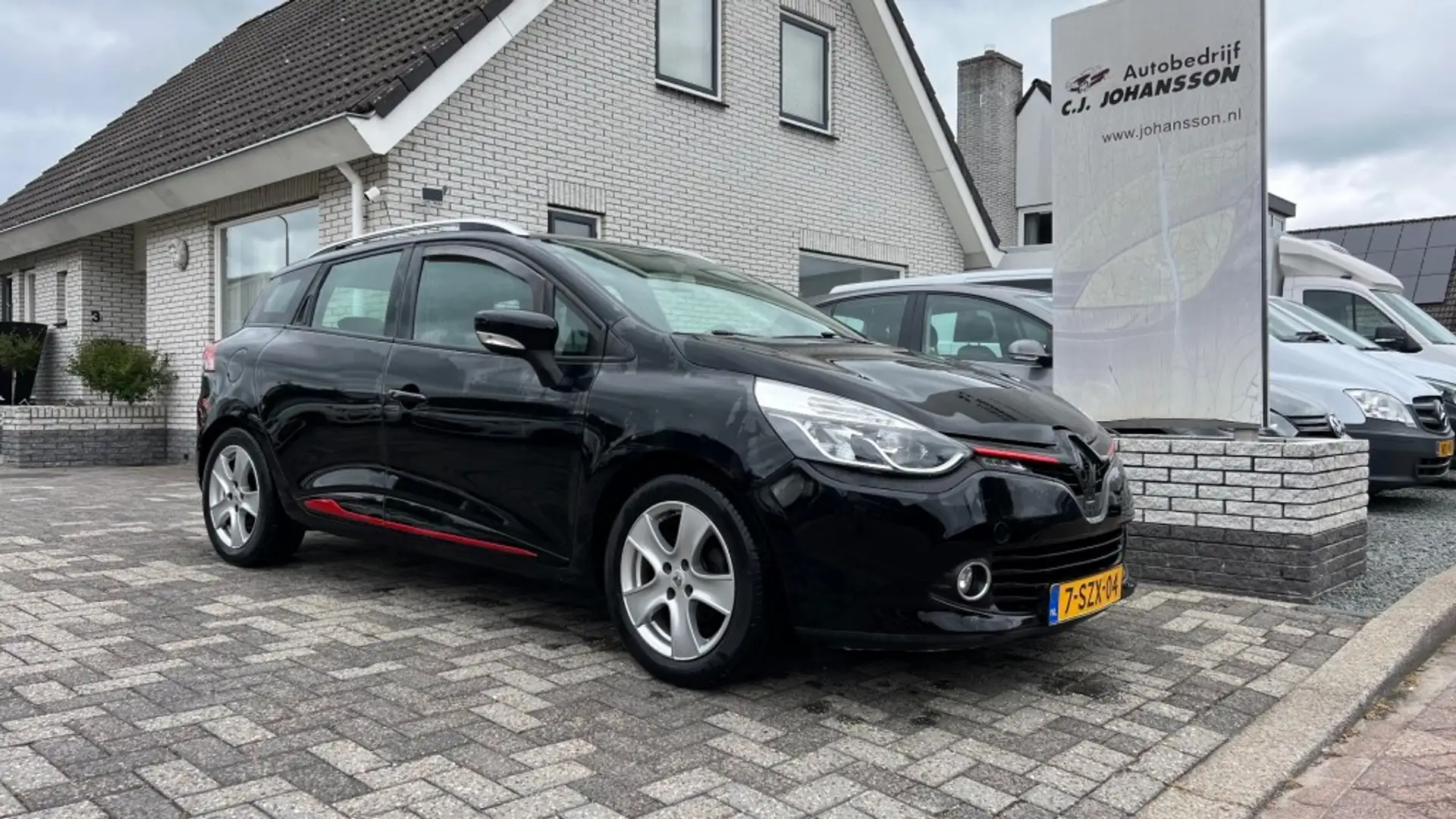 Renault Clio 0.9 Tce Expression linkerzijde schade!!!! Noir - 1