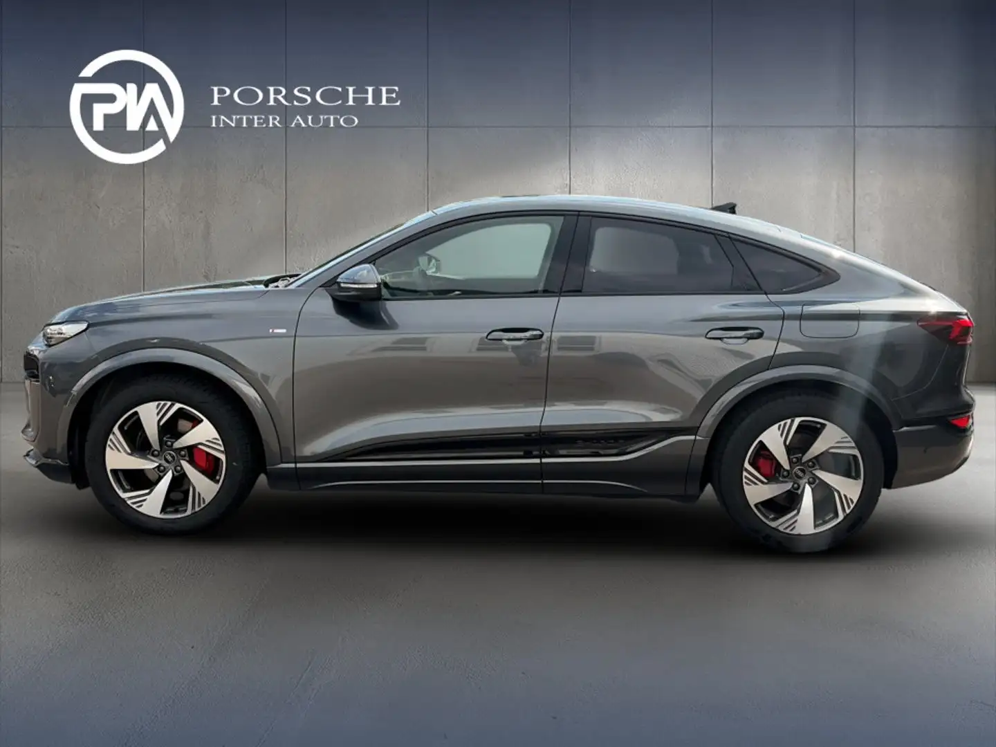 Audi Q6 e-tron e-tron quattro Grau - 2
