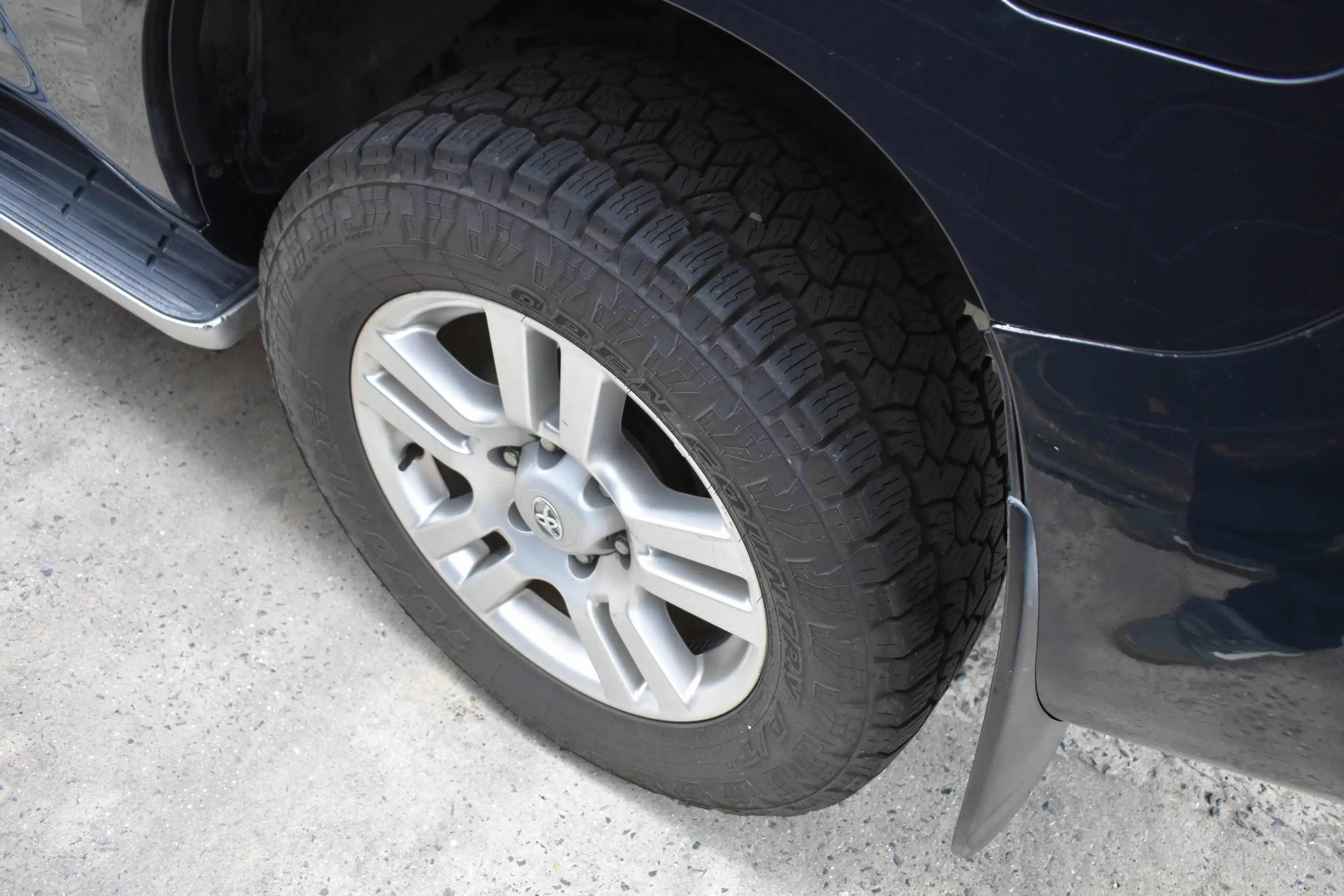 Toyota Land Cruiser Landcruiser 3.0 D-4D Premium — photo 9