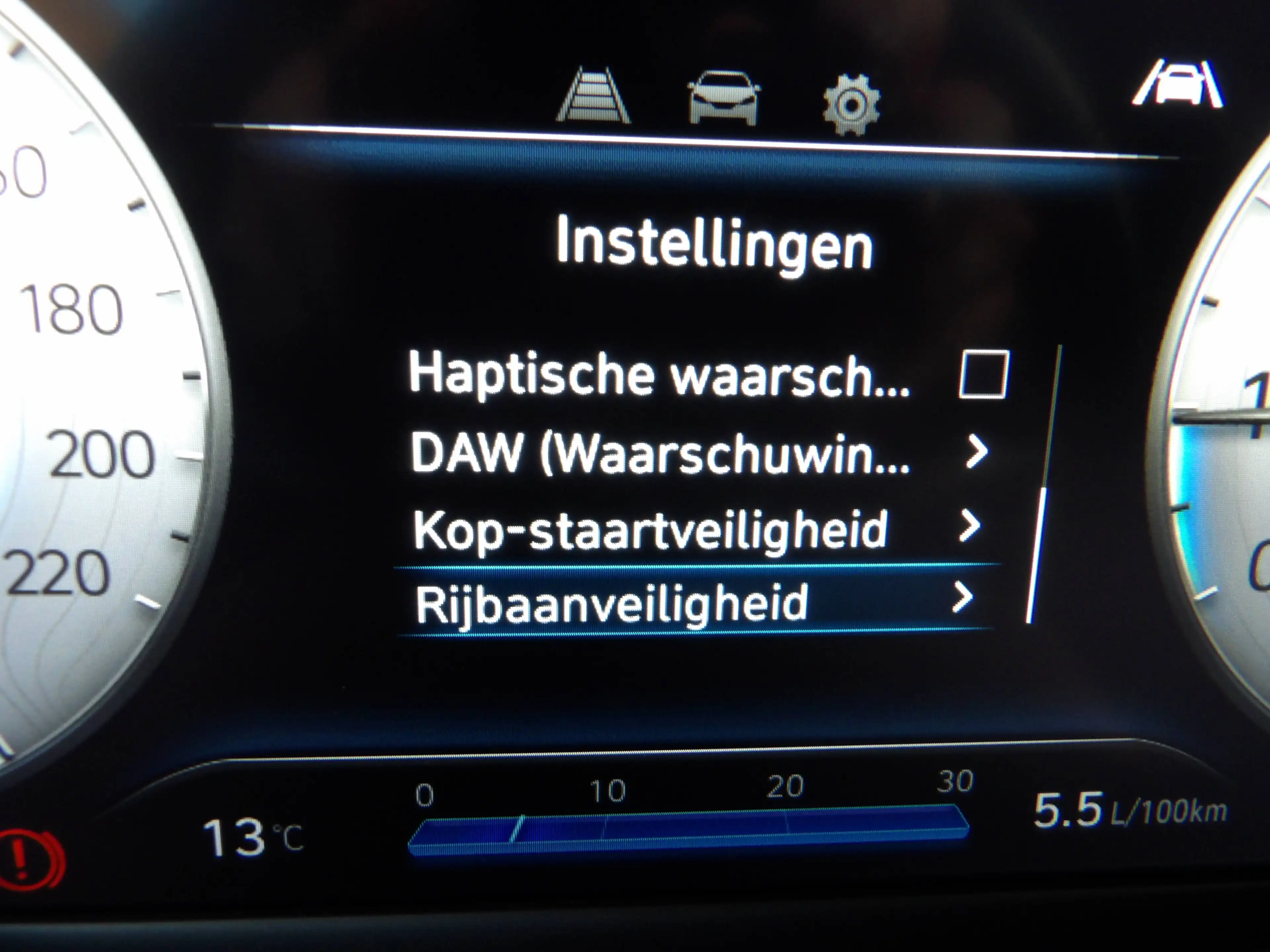 Hyundai BAYON Bayon 1.0 T-GDi Twist — photo 27