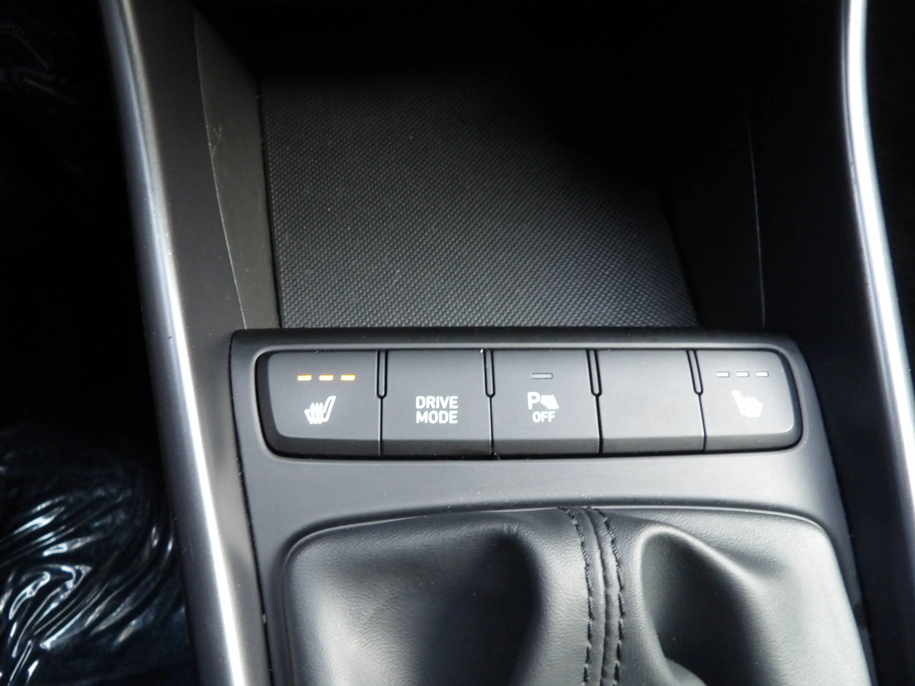 Hyundai BAYON Bayon 1.0 T-GDi Twist — photo 14