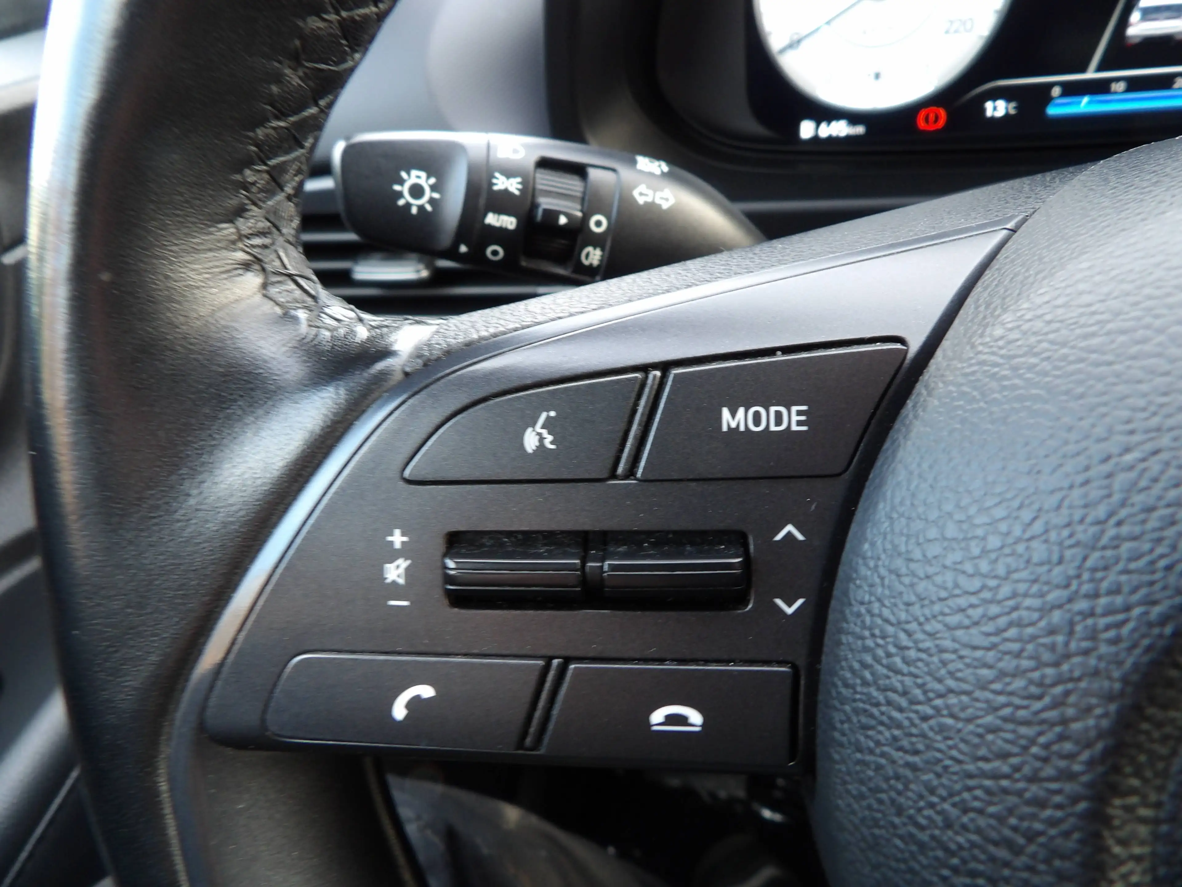 Hyundai BAYON Bayon 1.0 T-GDi Twist — photo 22