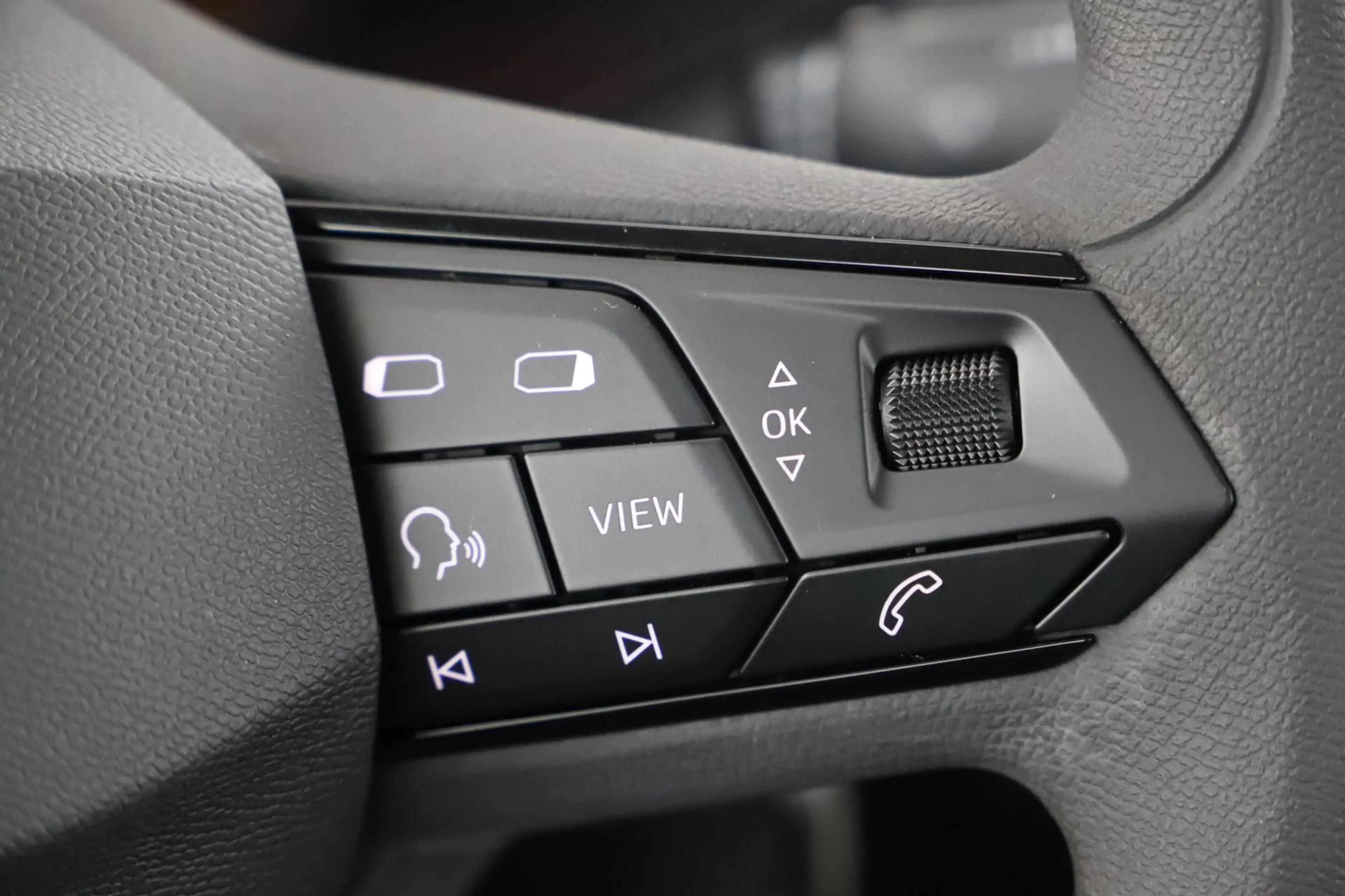 SEAT Ibiza Reference Edition 1.0 80PS — photo 14