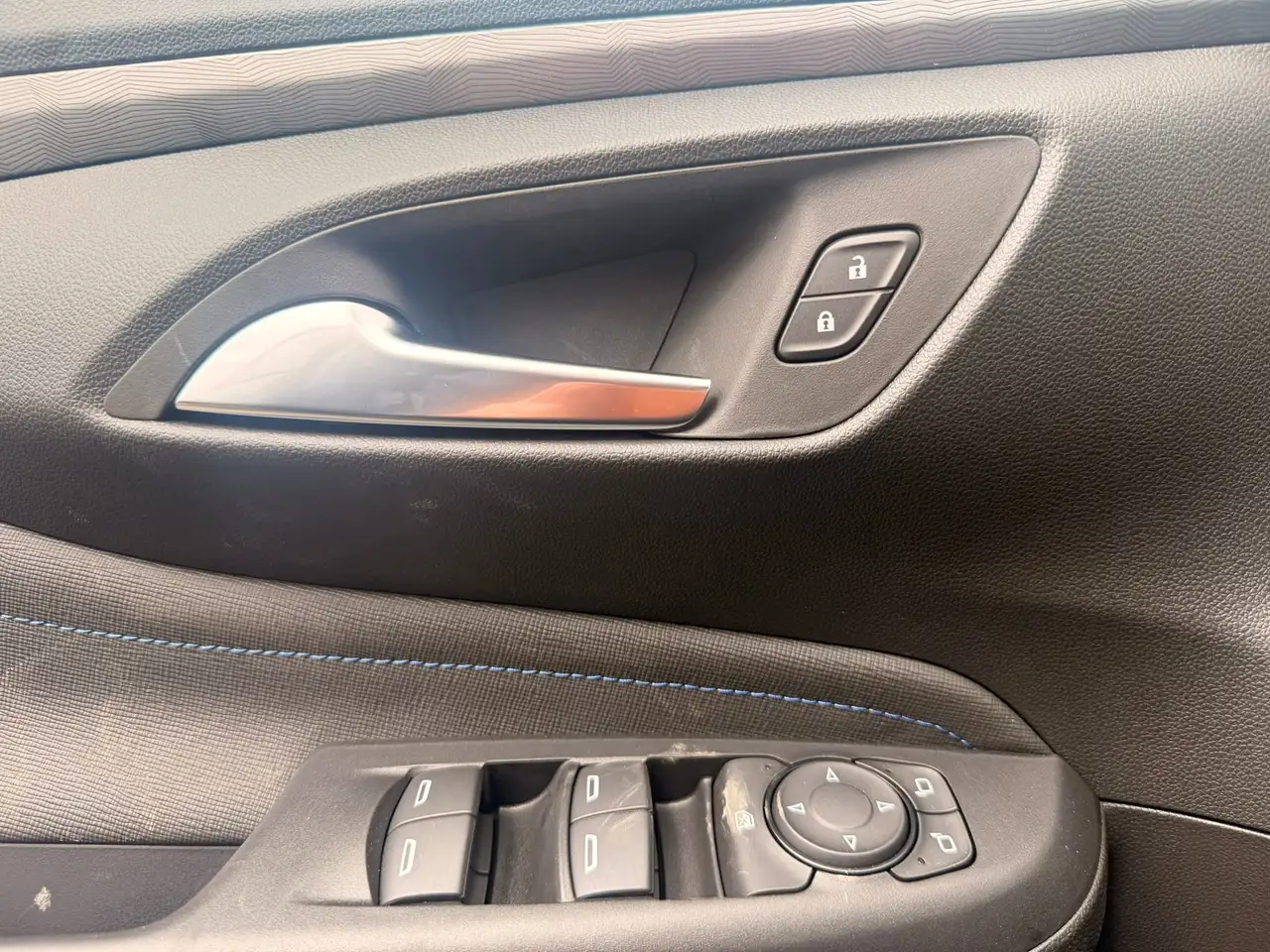 Buick Envista снимка Buick Envista