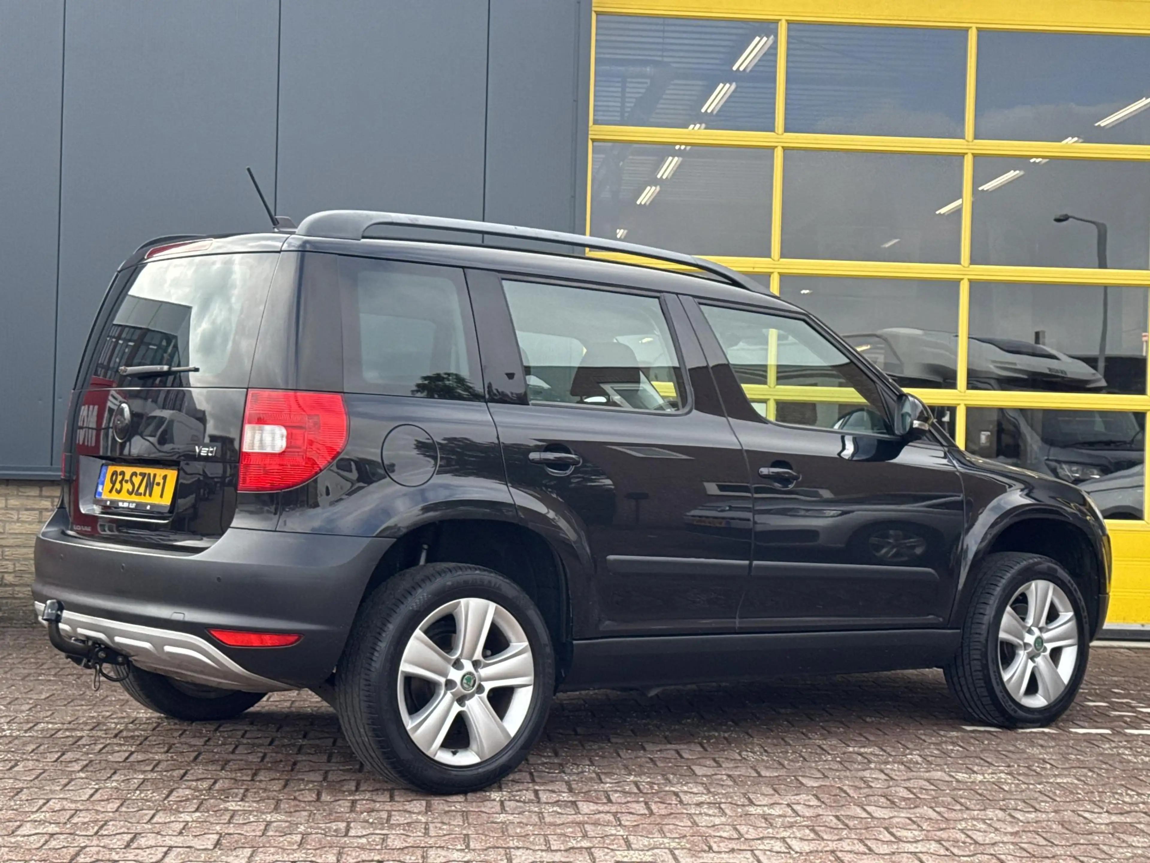 Skoda Yeti 1.2 TSI Tour Automaat! Prijs incl BOVAG garantie. — photo 4