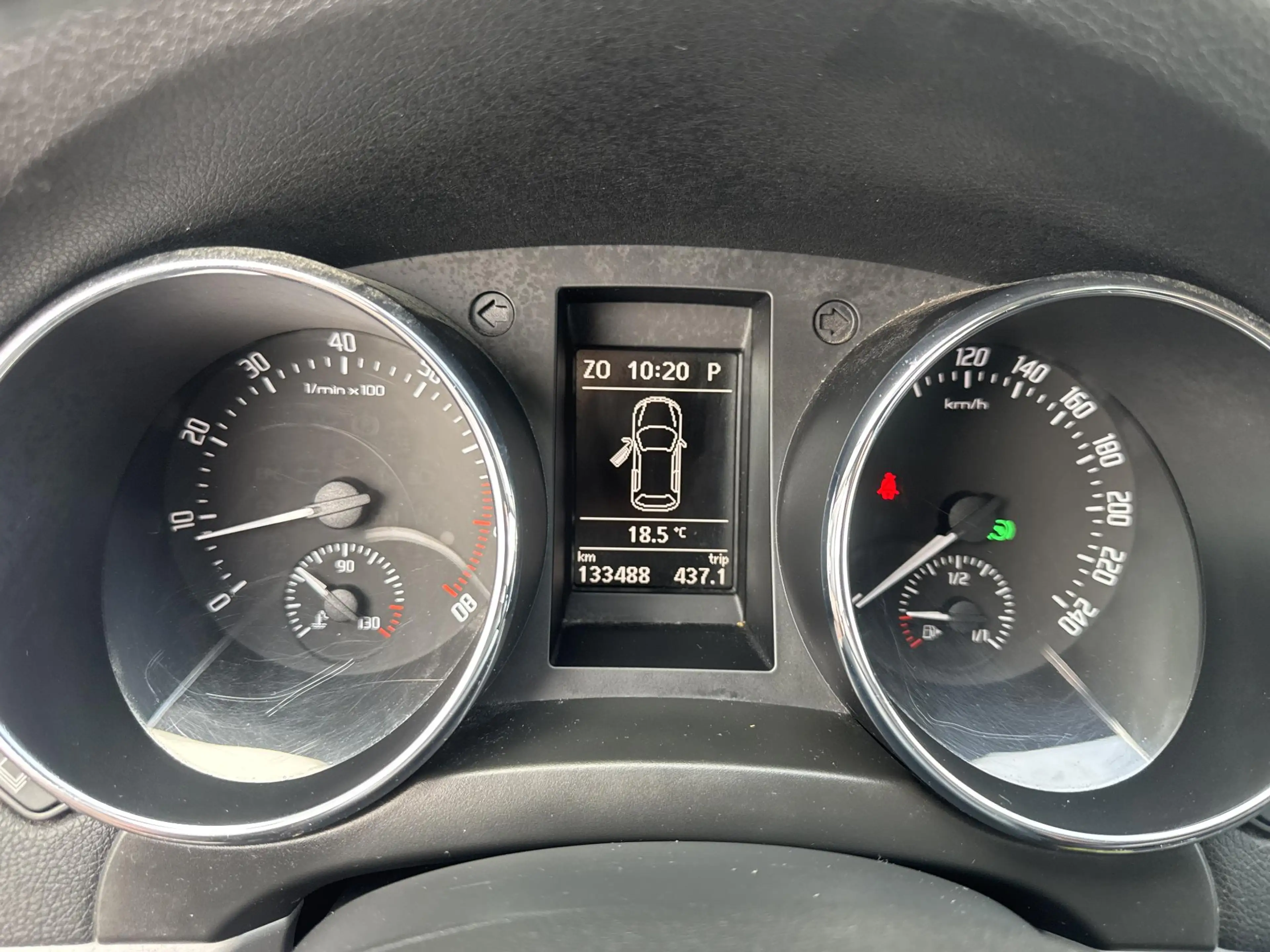 Skoda Yeti 1.2 TSI Tour Automaat! Prijs incl BOVAG garantie. — photo 7