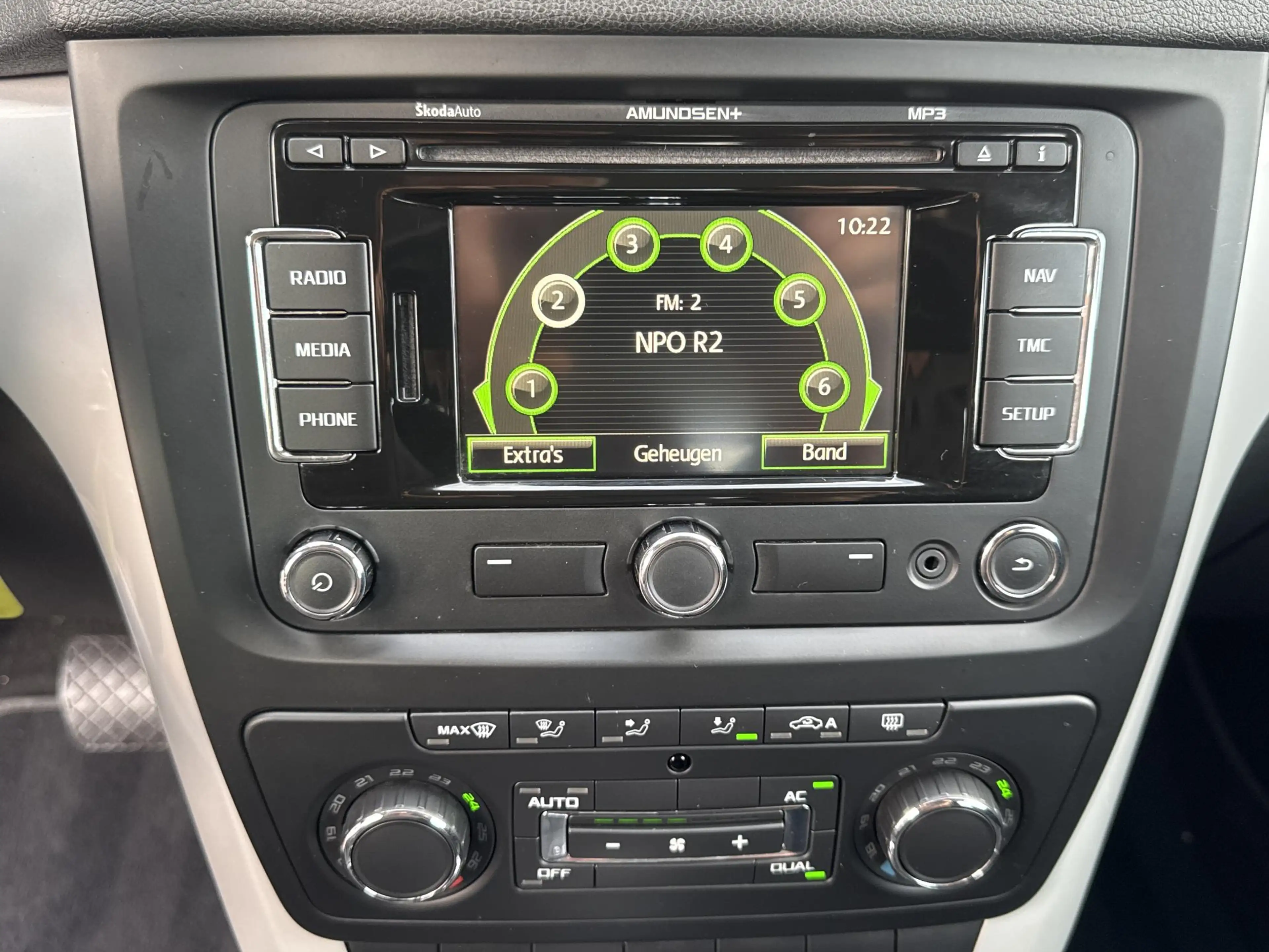 Skoda Yeti 1.2 TSI Tour Automaat! Prijs incl BOVAG garantie. — photo 11