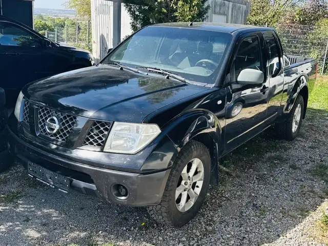 Nissan Navara Navara dCi King Cab Business