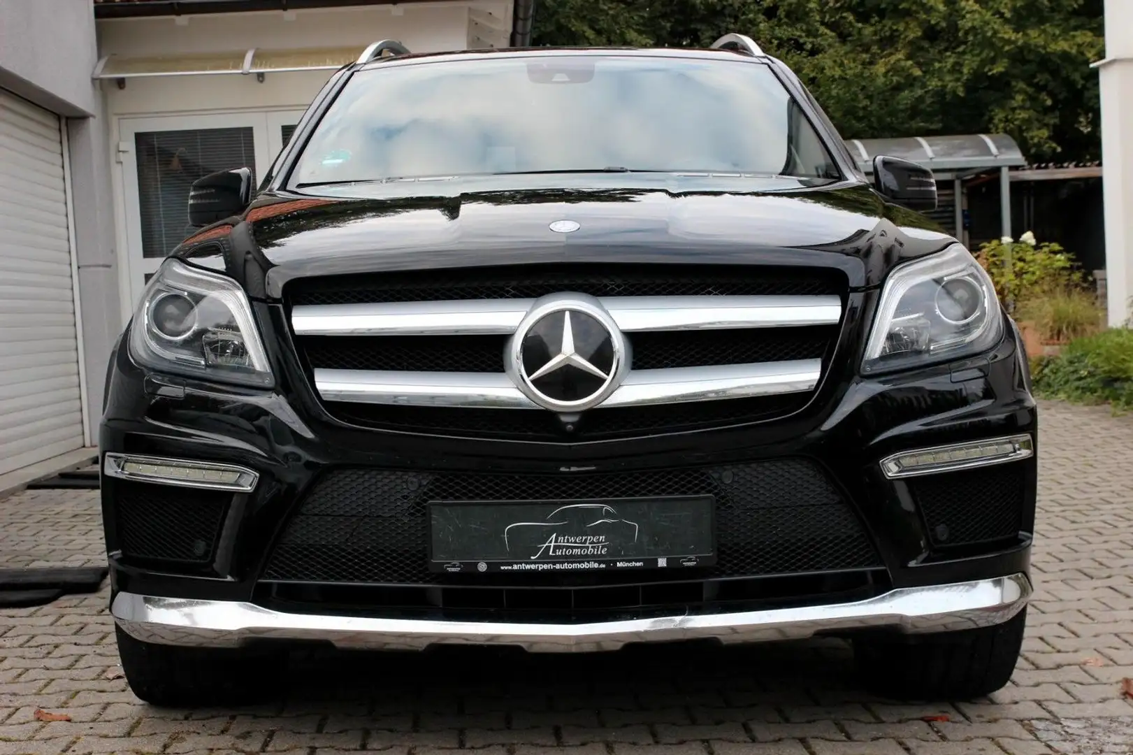 Mercedes-Benz GL 500 *4Matic*AMG*ADS*GLD*7Sitze*AHK*Navi*ACC* Schwarz - 2