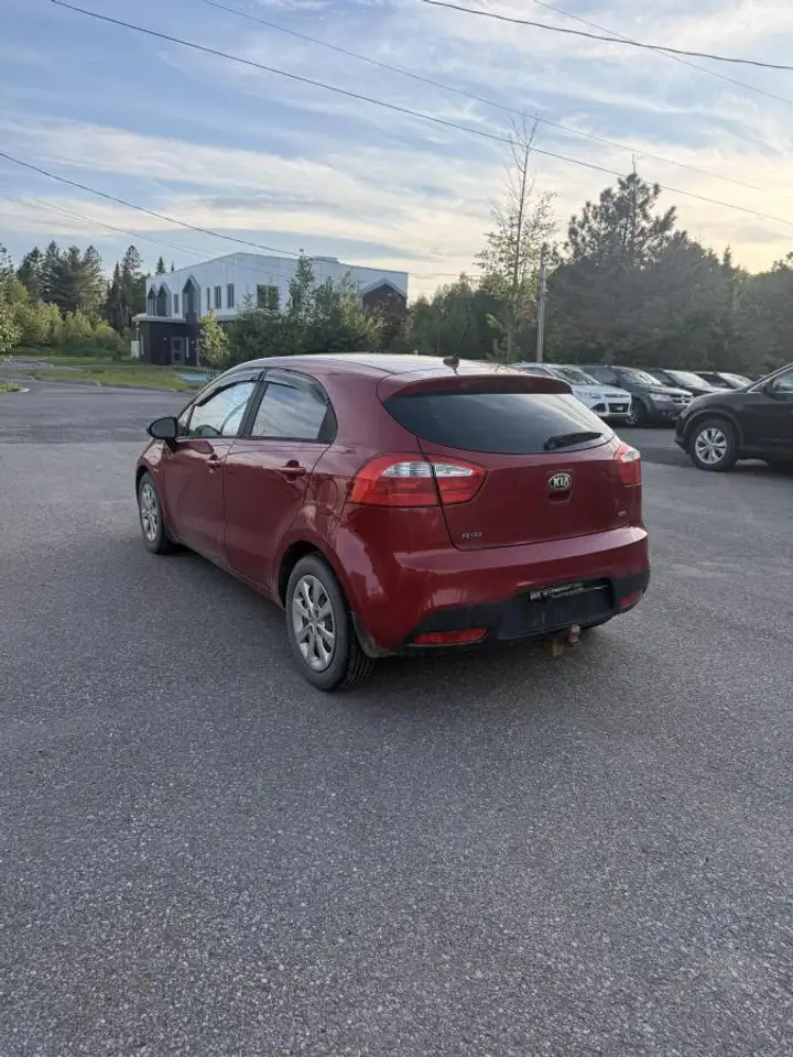 Kia Rio снимка Kia Rio