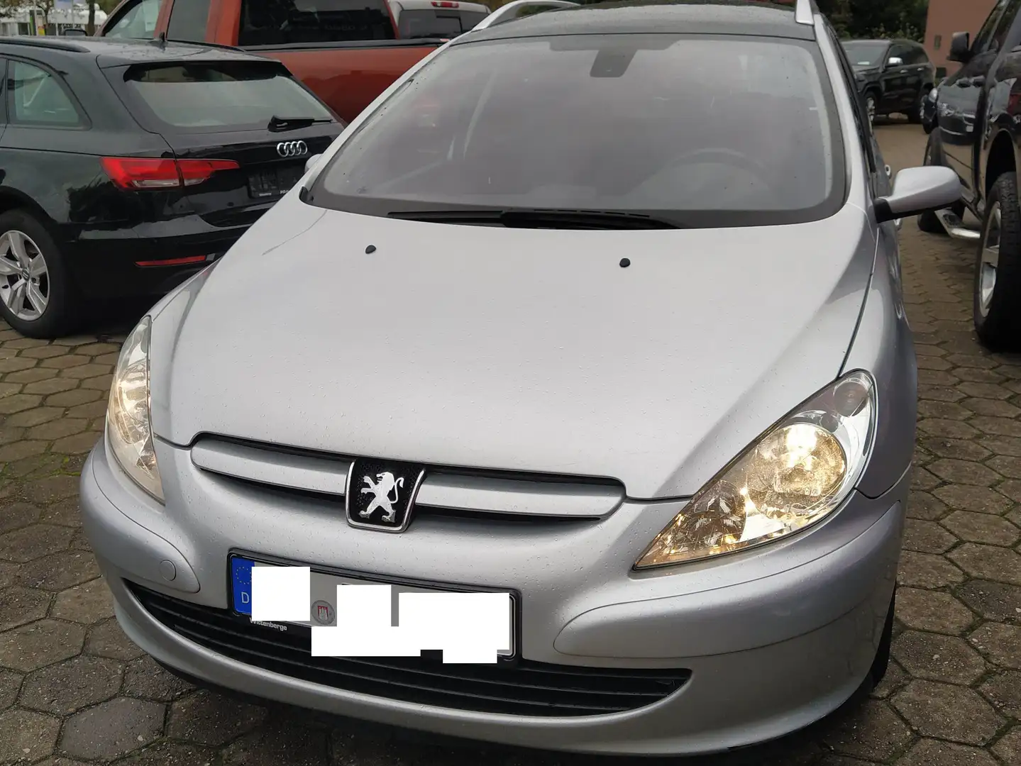 Peugeot 307 307 SW Diesel HDi 110, 7 Sitze, Klima, Anhänger Silber - 2