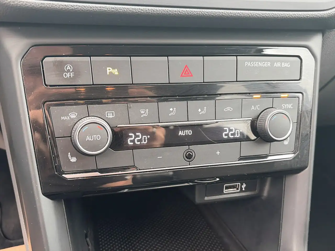Volkswagen T-Cross Life TSI, миниатюра 18