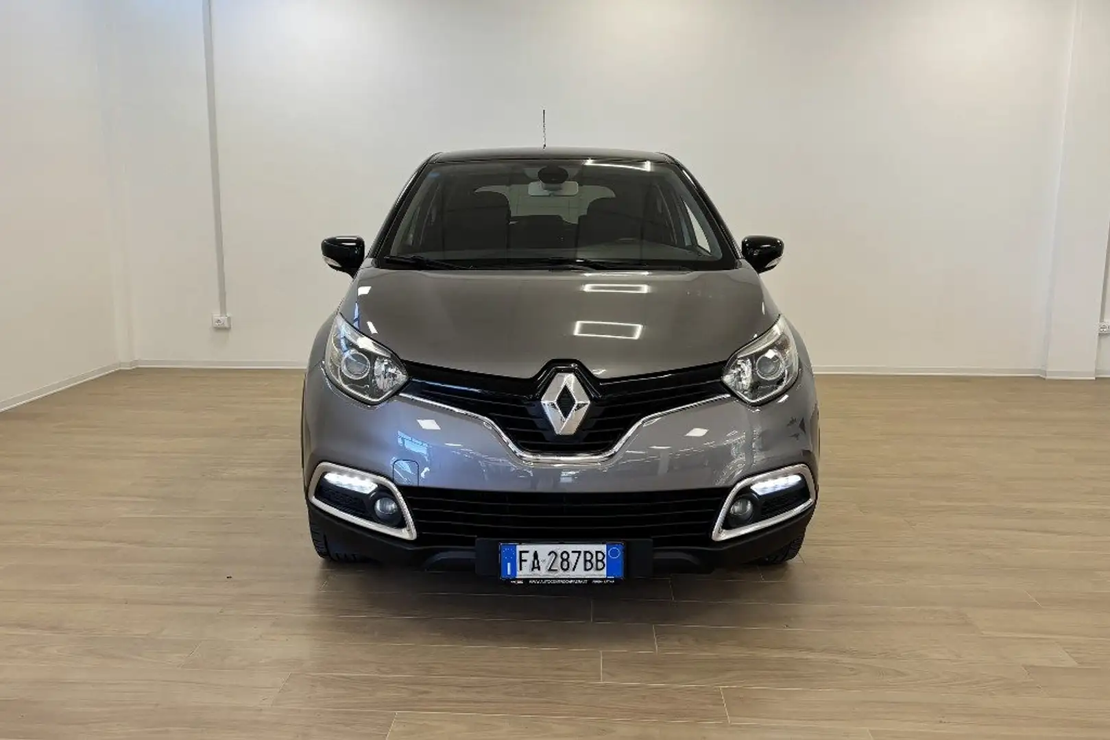 Renault Captur 1.5 dCi 8V 110 CV Start&Stop Energy R-Link Gris - 2