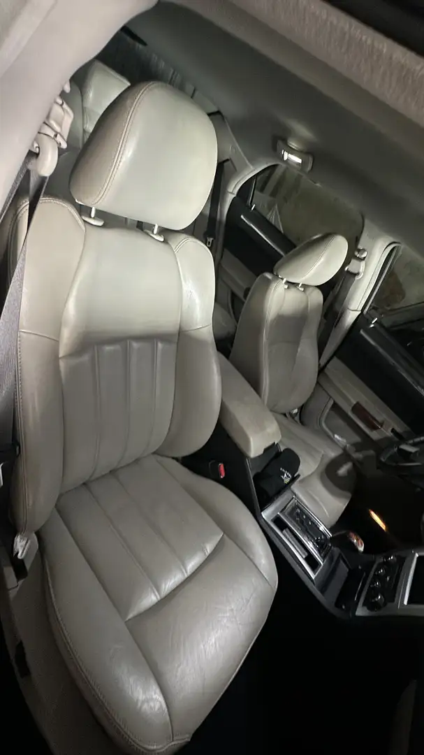 Chrysler 300C sedan 3.0 V6 crd auto - 1