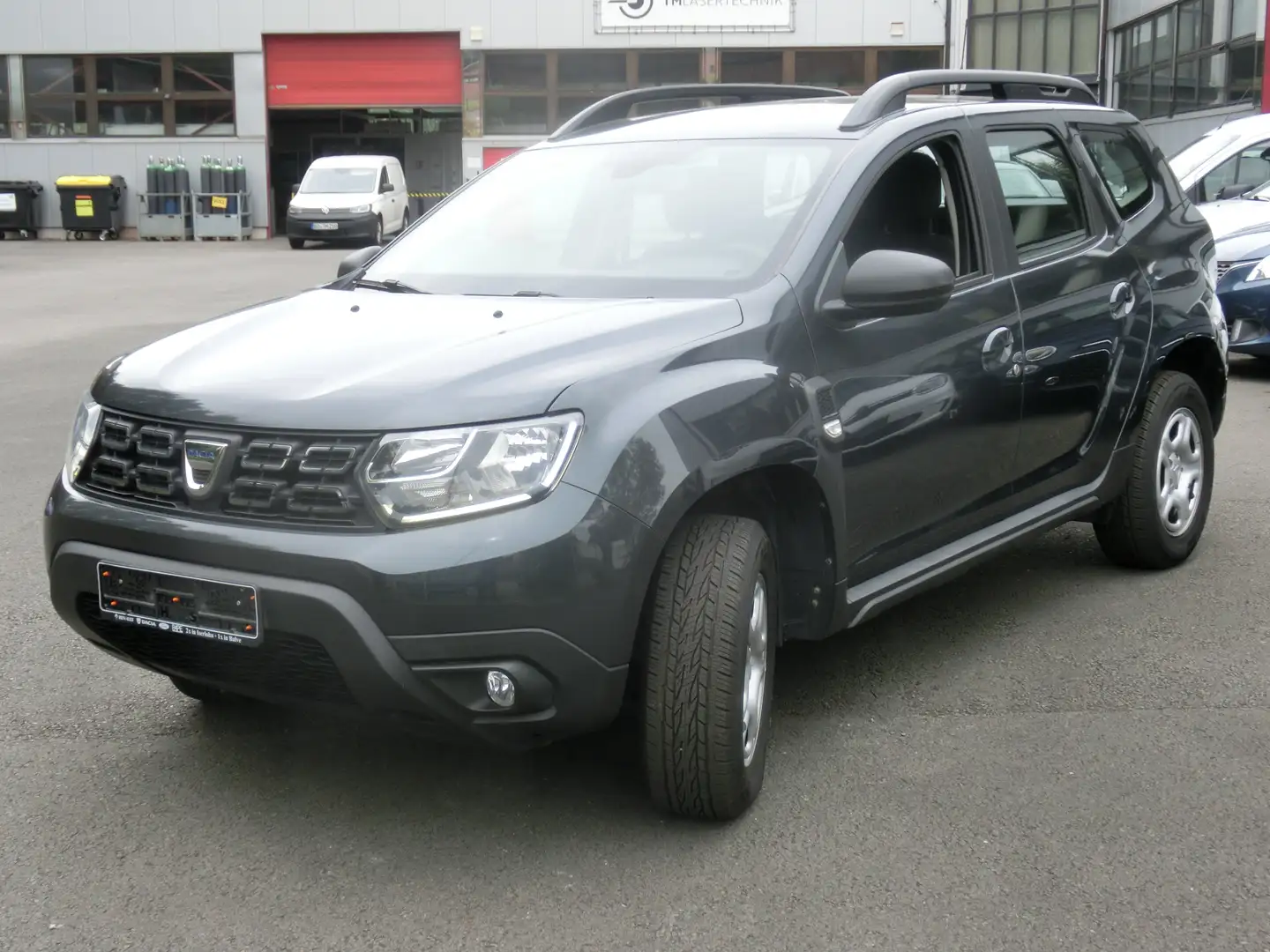 Dacia Duster 115 2WD Comfort/ Klima, Tel,  e.FH, PDC Grau - 2