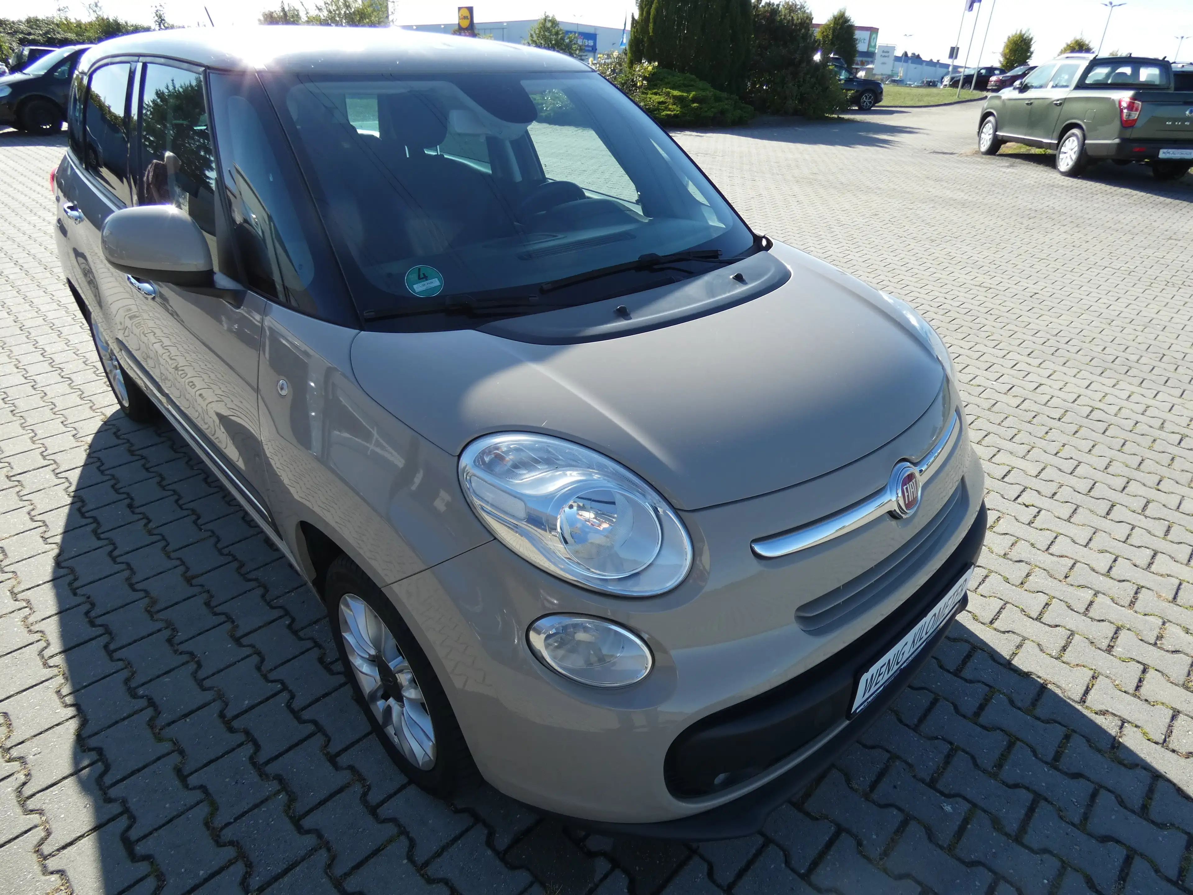 Fiat 500L Living 0.9 TwinAir 7-Sitzer, 16" Alu, WR, PDC, Top — photo 5