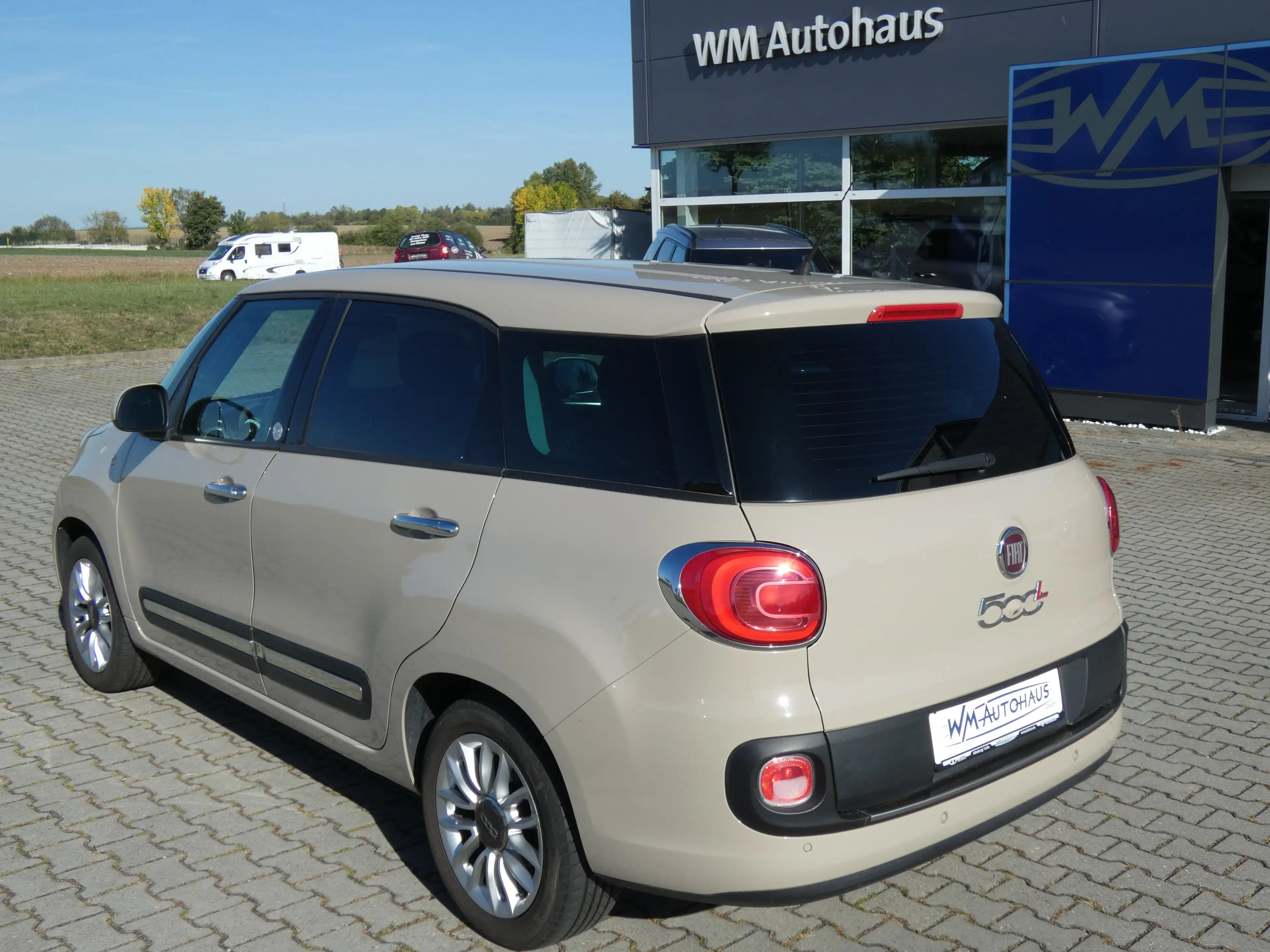 Fiat 500L Living 0.9 TwinAir 7-Sitzer, 16" Alu, WR, PDC, Top — photo 3