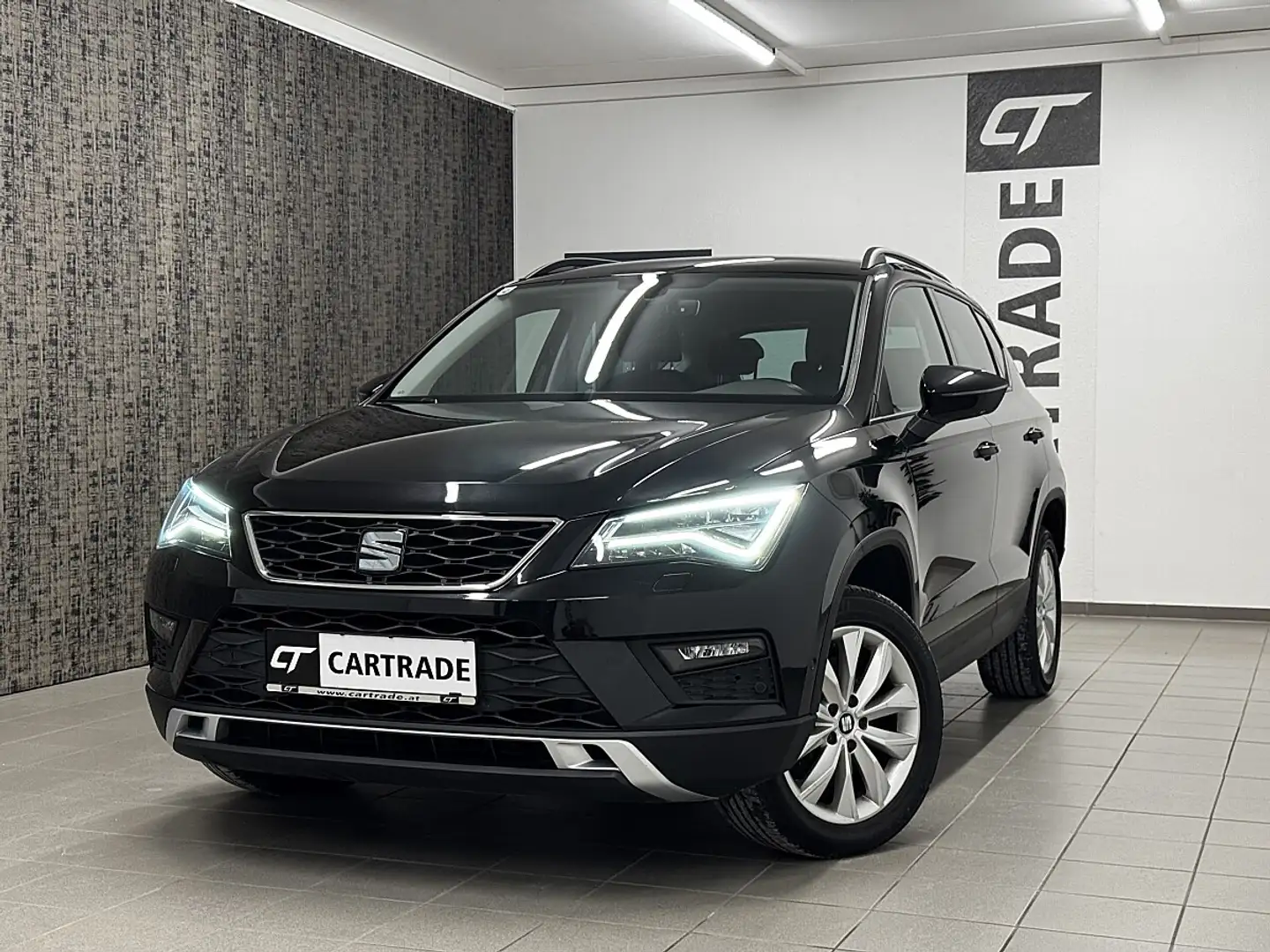 SEAT Ateca 1,6 Style TDI / LED/ ACC/ SITZHEIZUNG V./ RÜCKF... Schwarz - 1