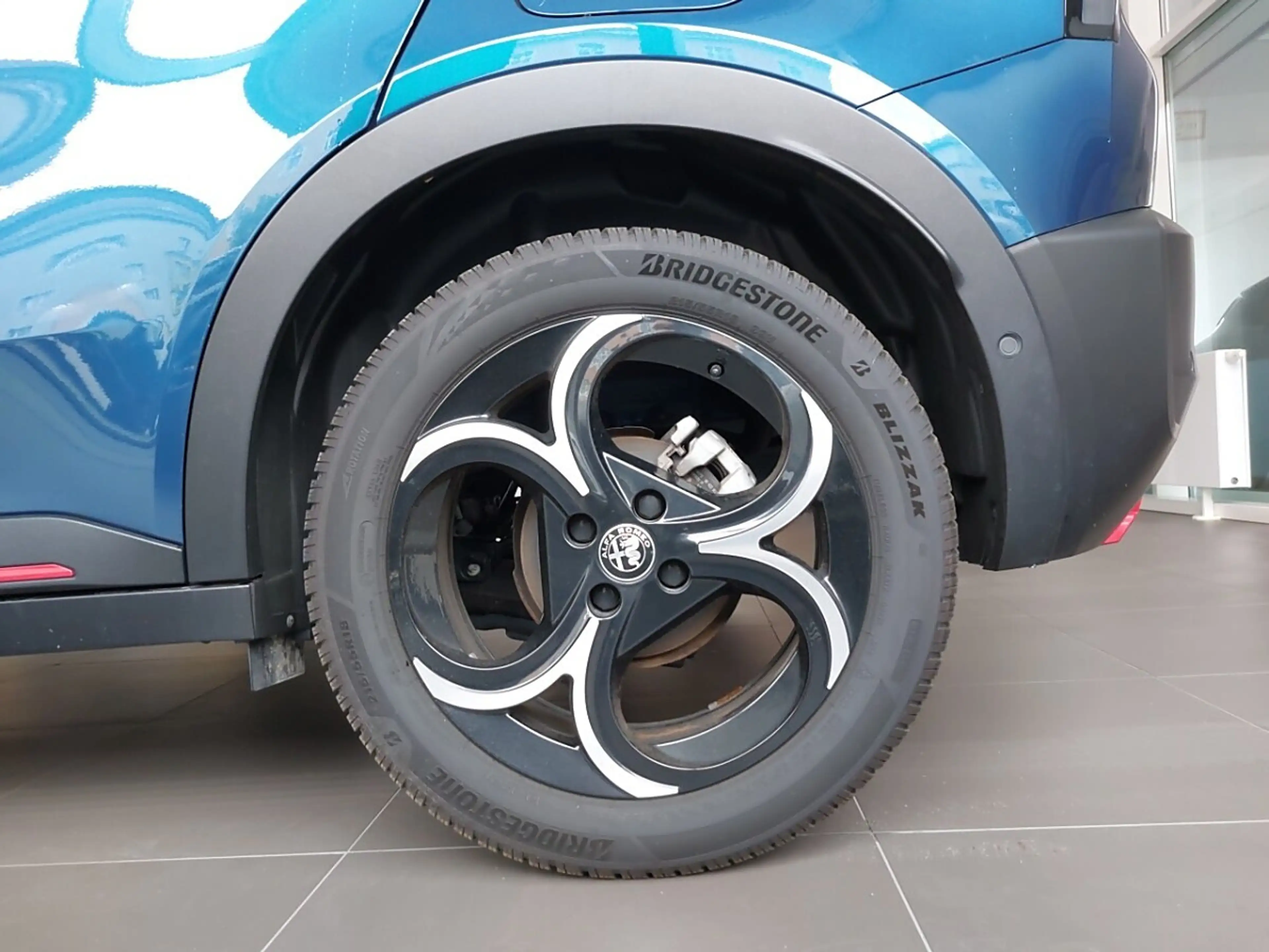Alfa Romeo Junior IBRIDA SPECIALE HYB — photo 8