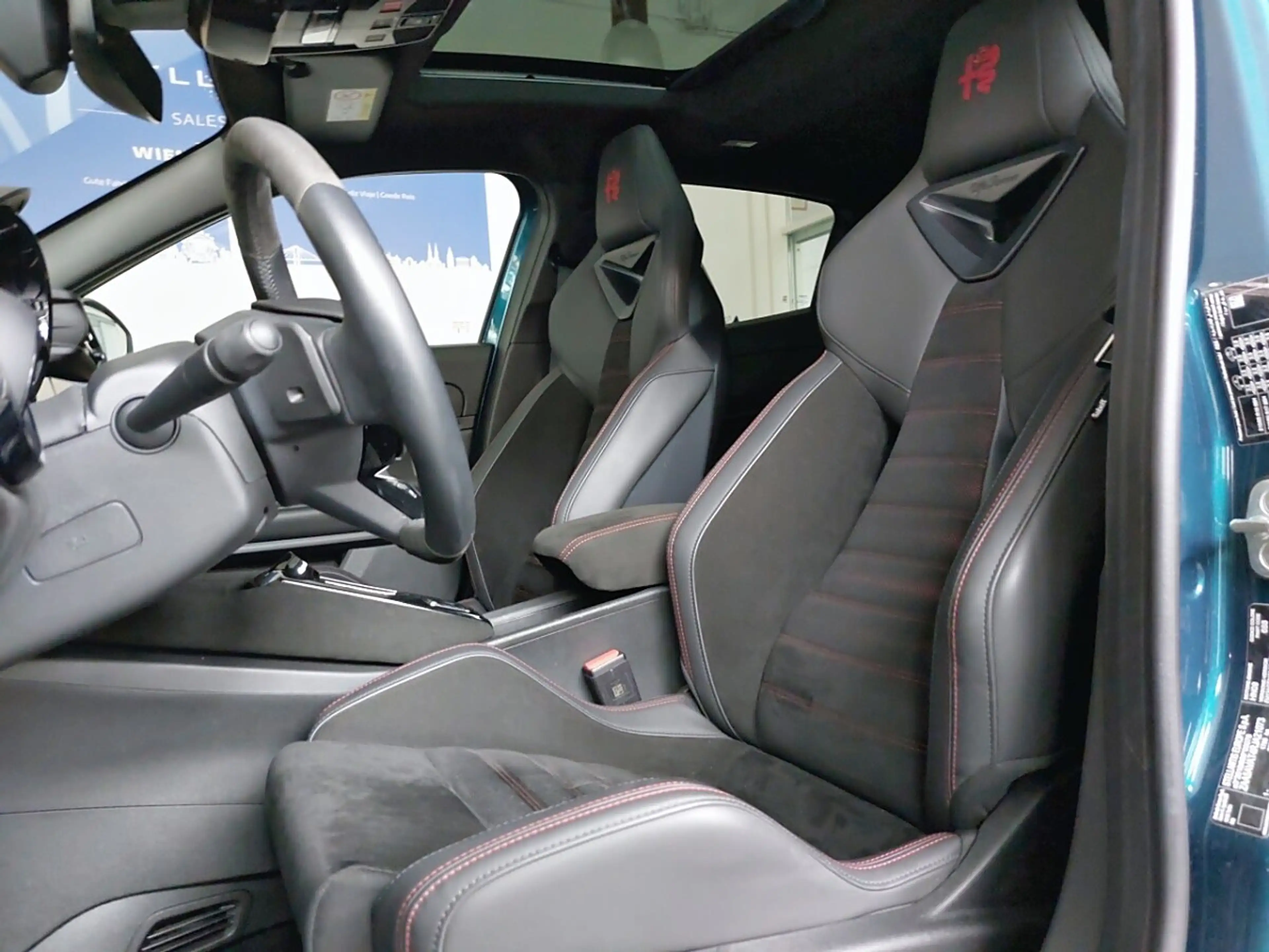 Alfa Romeo Junior IBRIDA SPECIALE HYB — photo 11