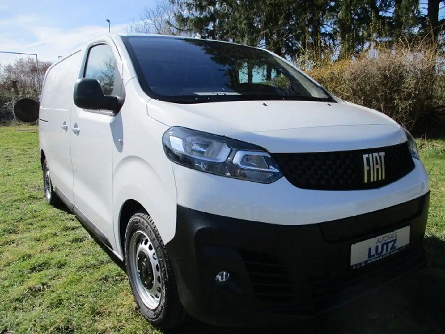 Fiat E Scudo KaWa  L2 75 kWh Blanc - 1