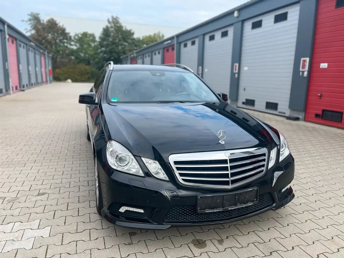Mercedes-Benz E 200 E200 AMG-LINE AVANTGARDE CGI BlueEfficiency Siyah - 2