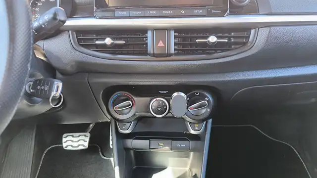 Kia Picanto view 13