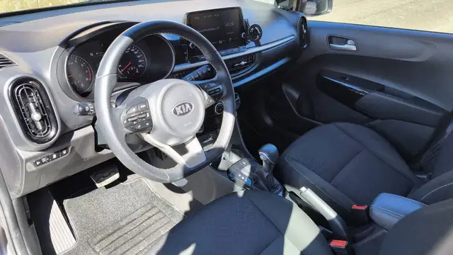Kia Picanto view 8