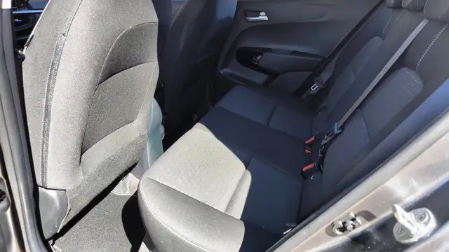 Kia Picanto view 9