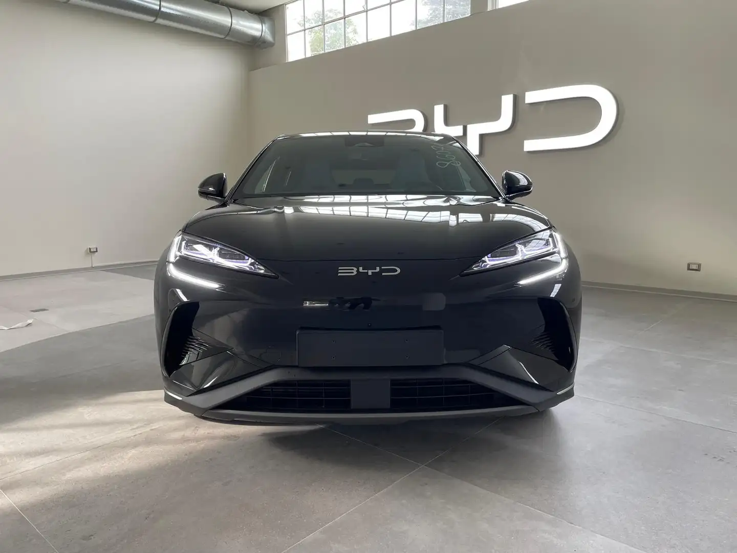 BYD Seal 91,3 kWh Excellence Nero - 2