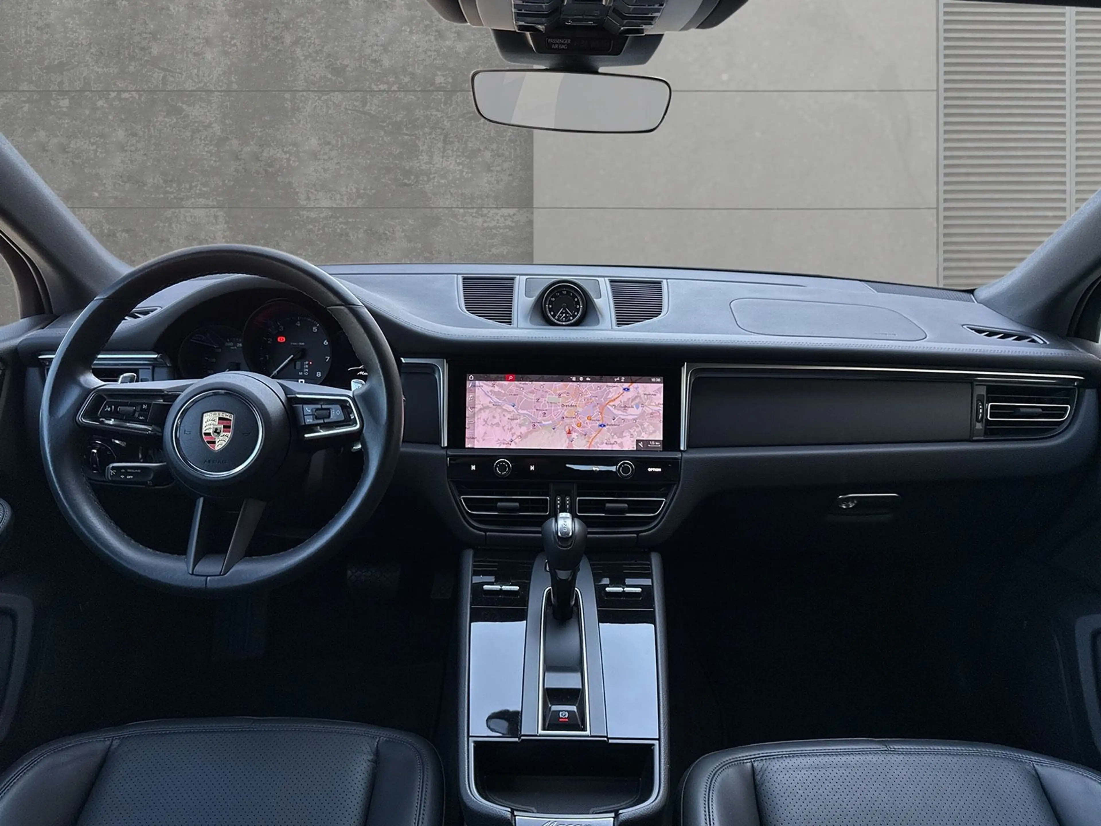 Porsche Macan / BOSE / Pano / Standheizung — photo 8