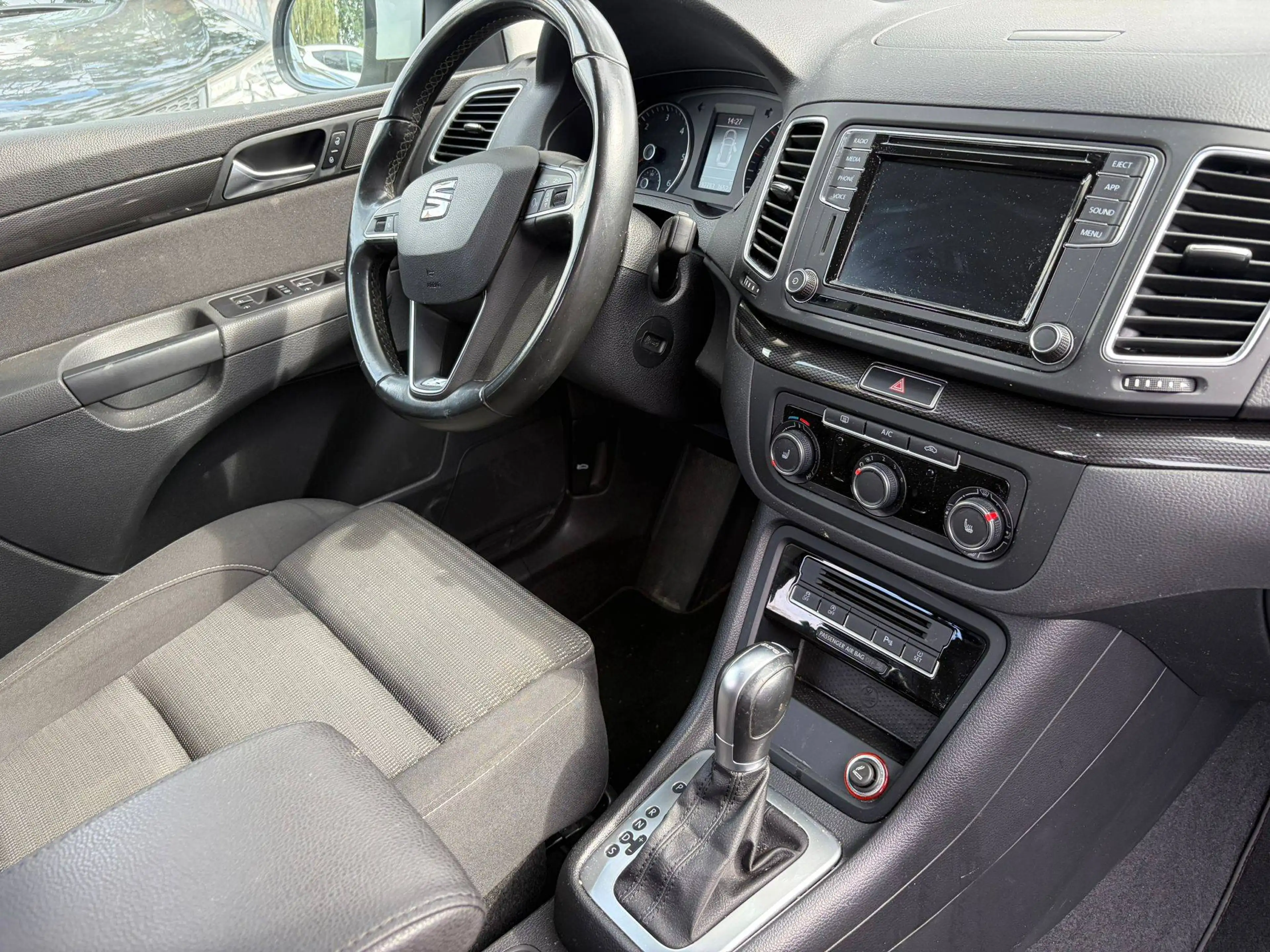 SEAT Alhambra Alhambra 2.0 TDI S — photo 8