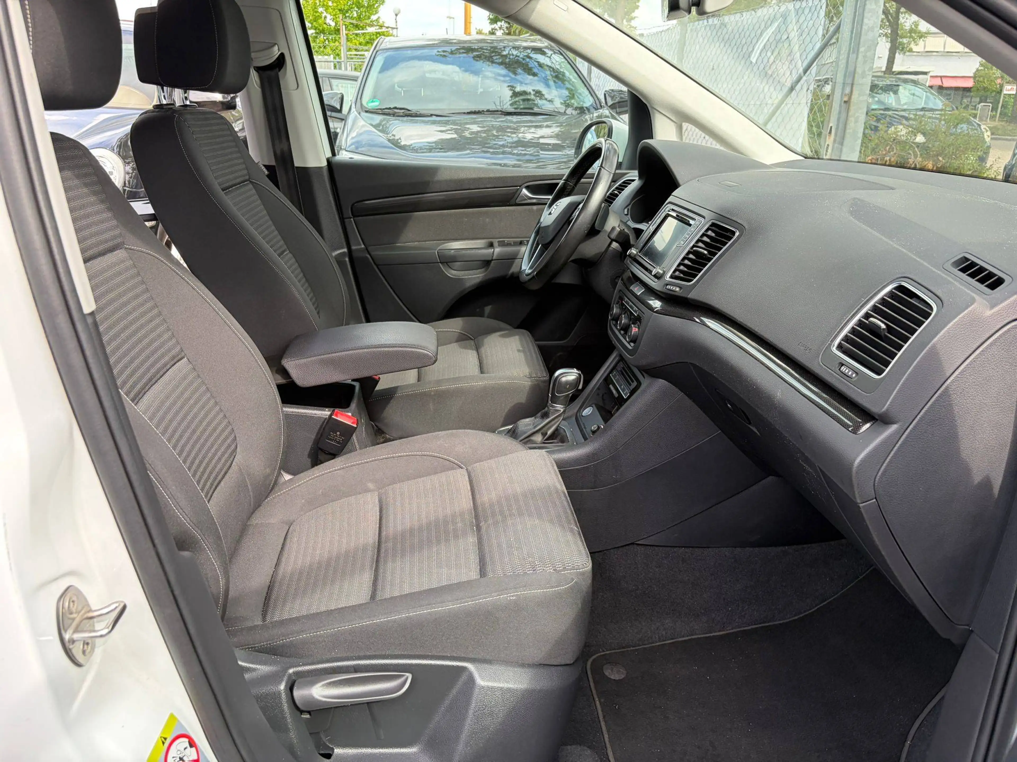 SEAT Alhambra Alhambra 2.0 TDI S — photo 7