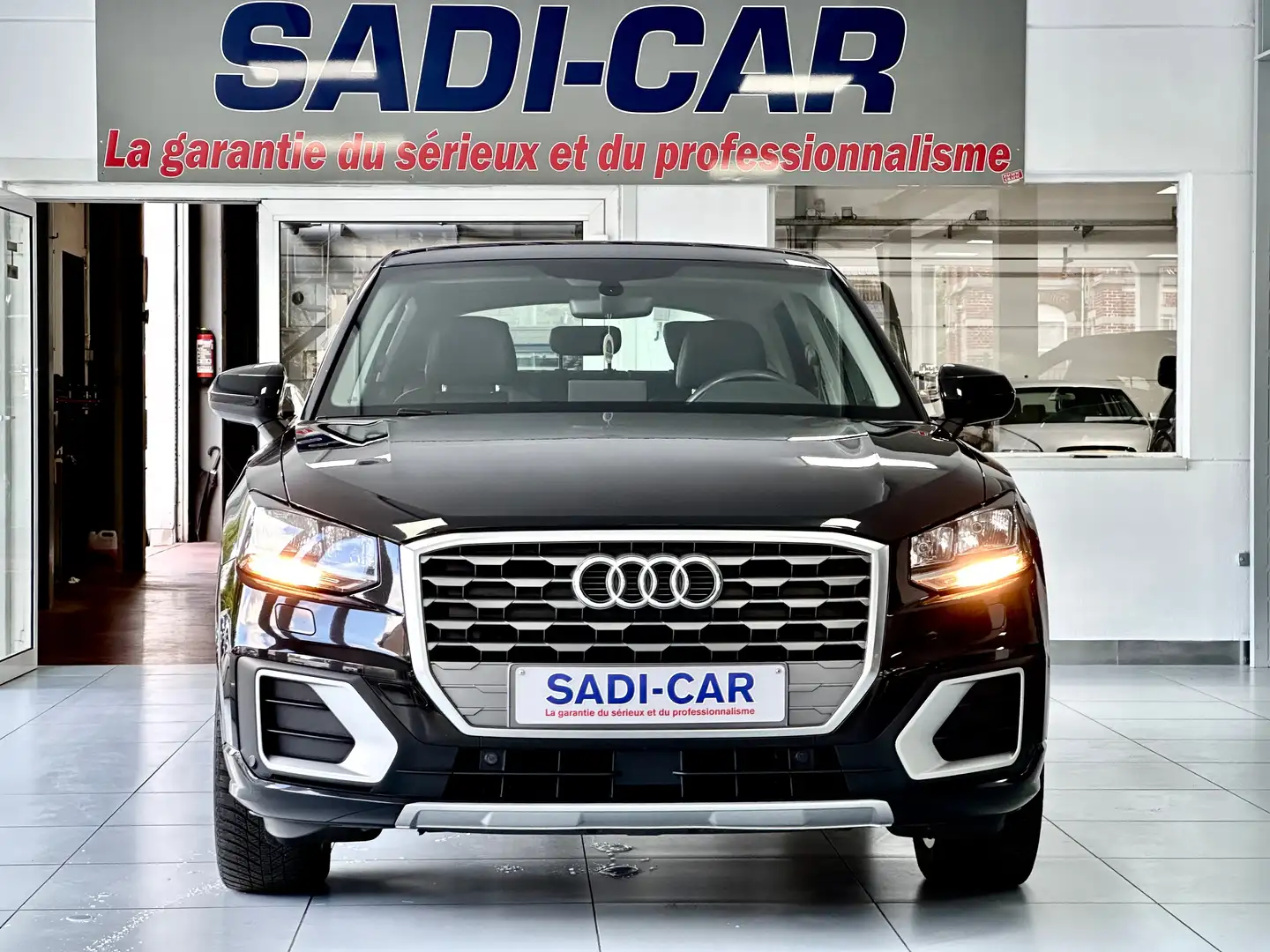 Audi Q2 1.6 TDi 115cv SPORT Zwart - 2