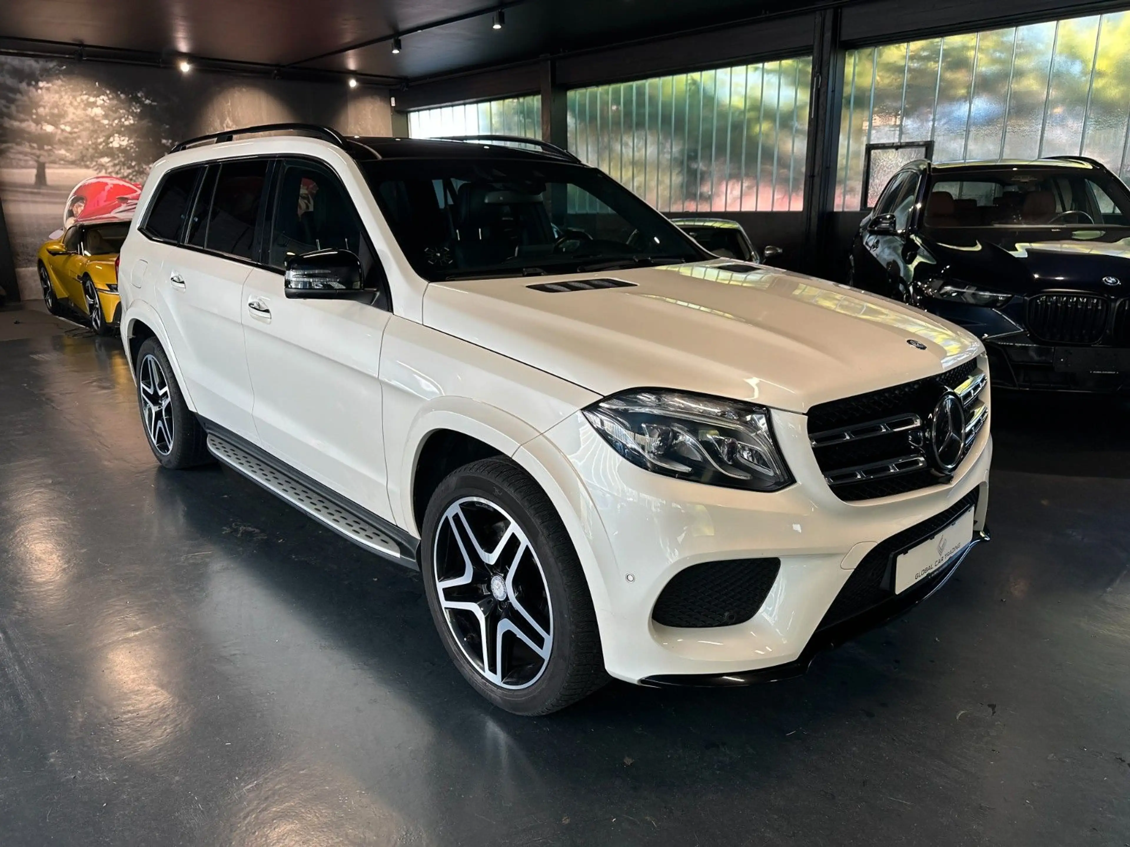 Mercedes-Benz GL 500 4Matic AMG*ACC*AirMatic*AHK*Pano — photo 7